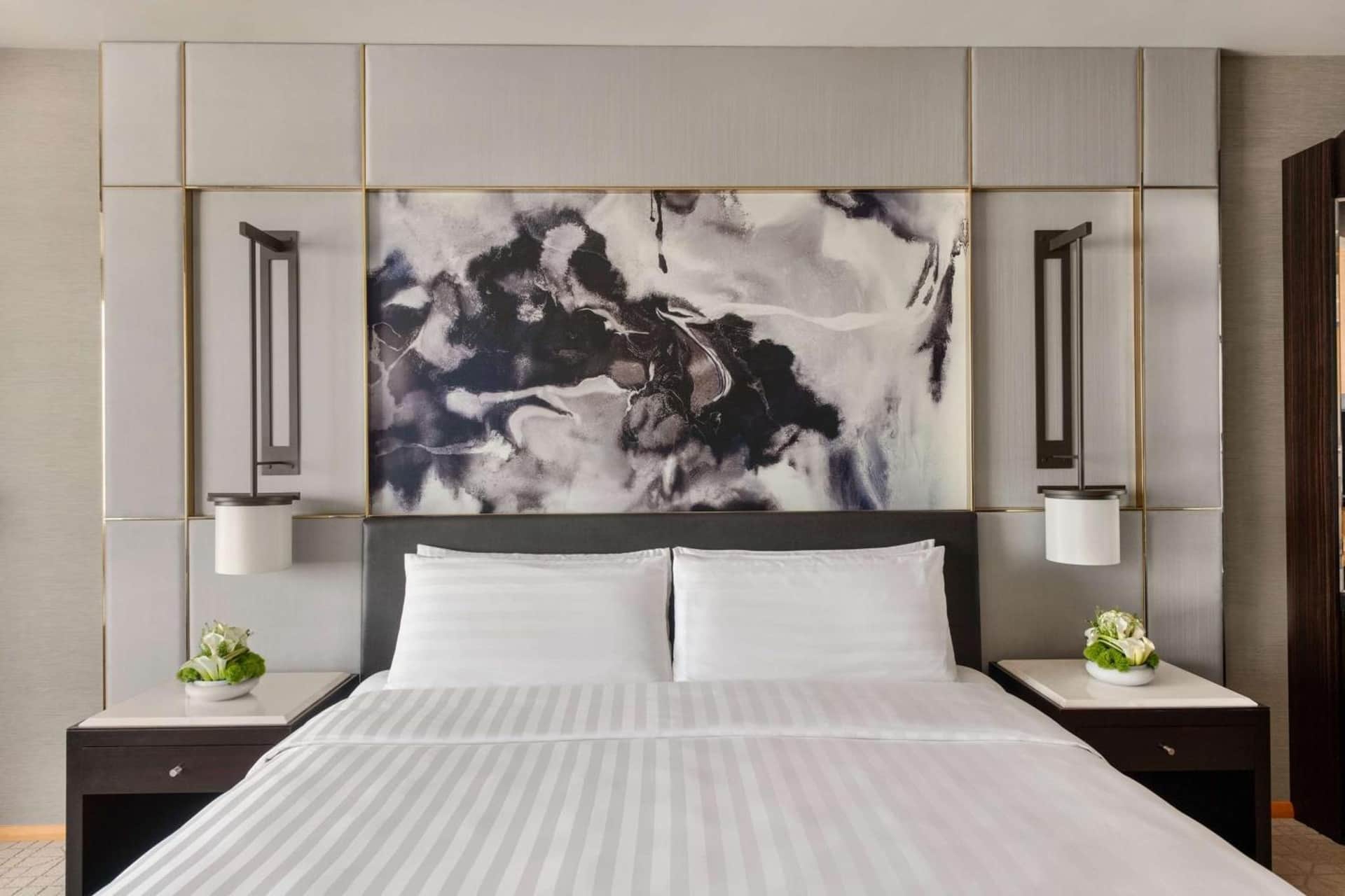 Shangri-La Hotel Dubai