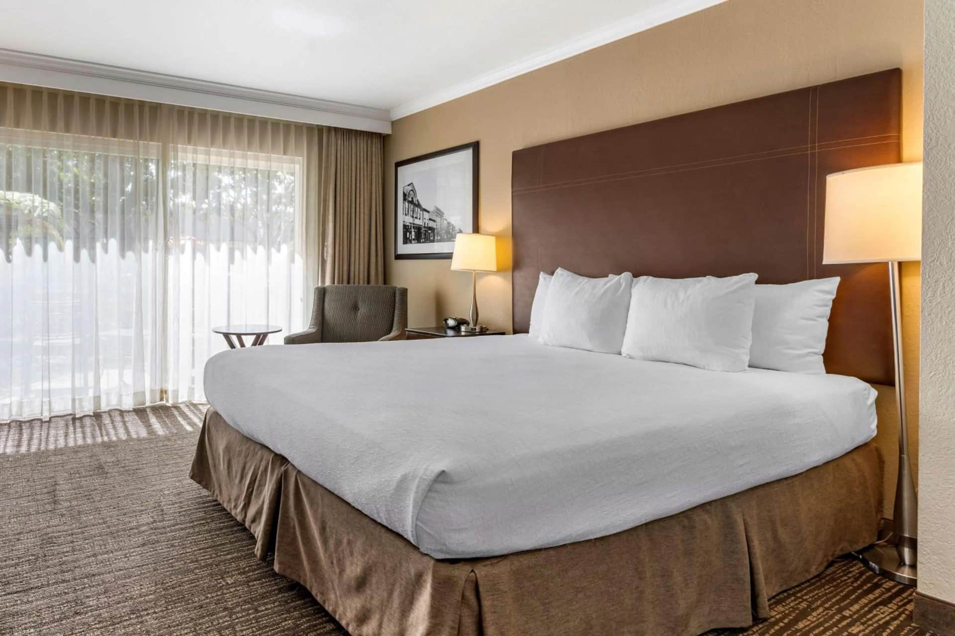 Best Western Plus Garden Court Inn