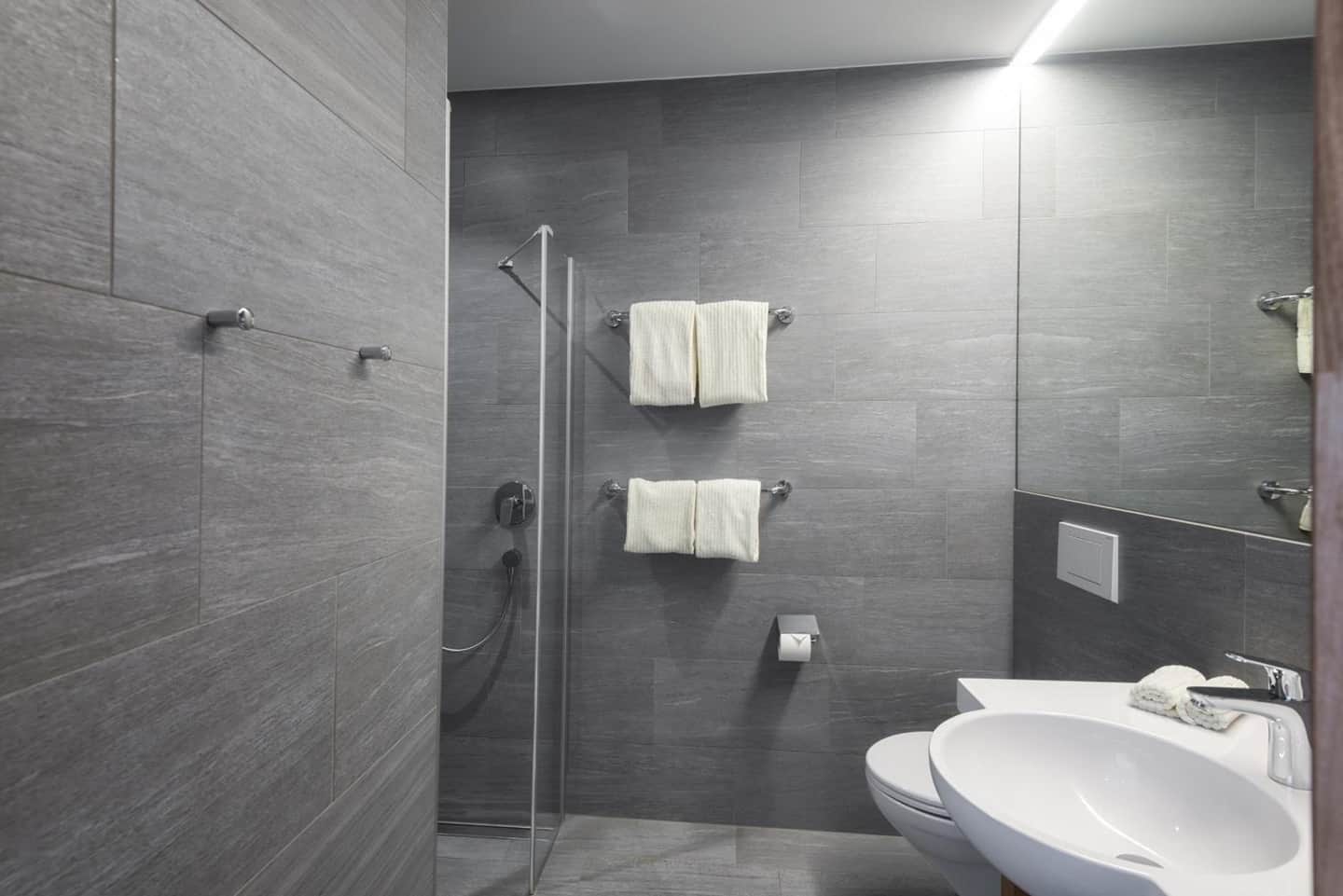 Hotel one66