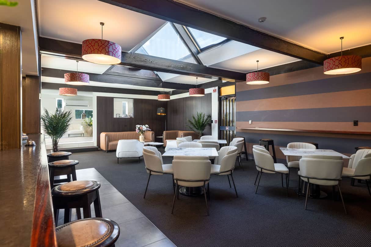 Grand Riccarton Hotel
