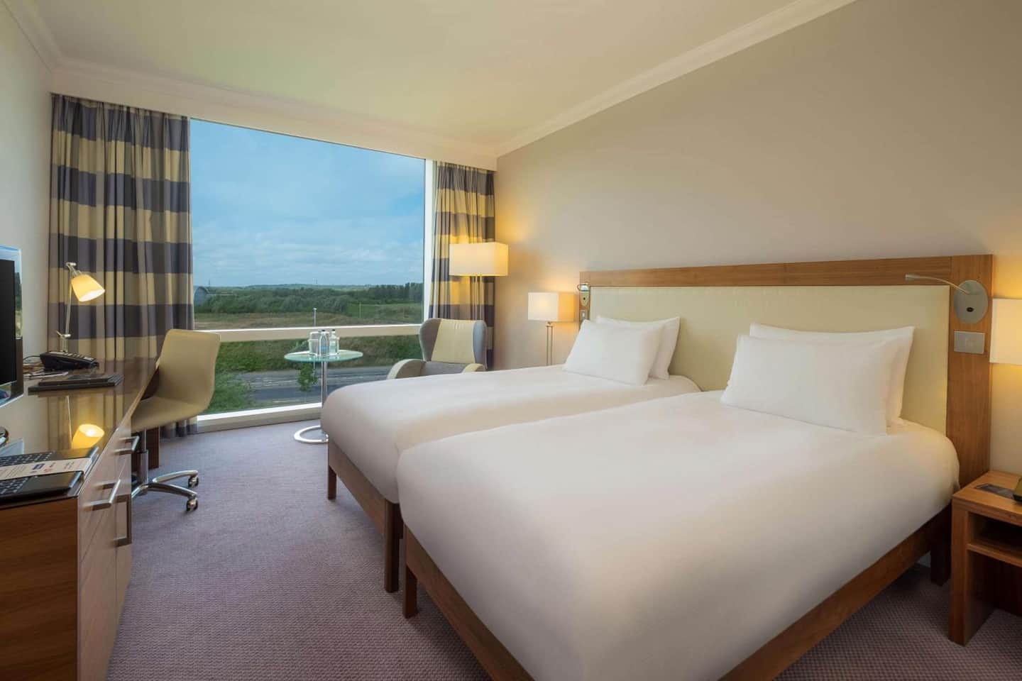 Hilton Reading