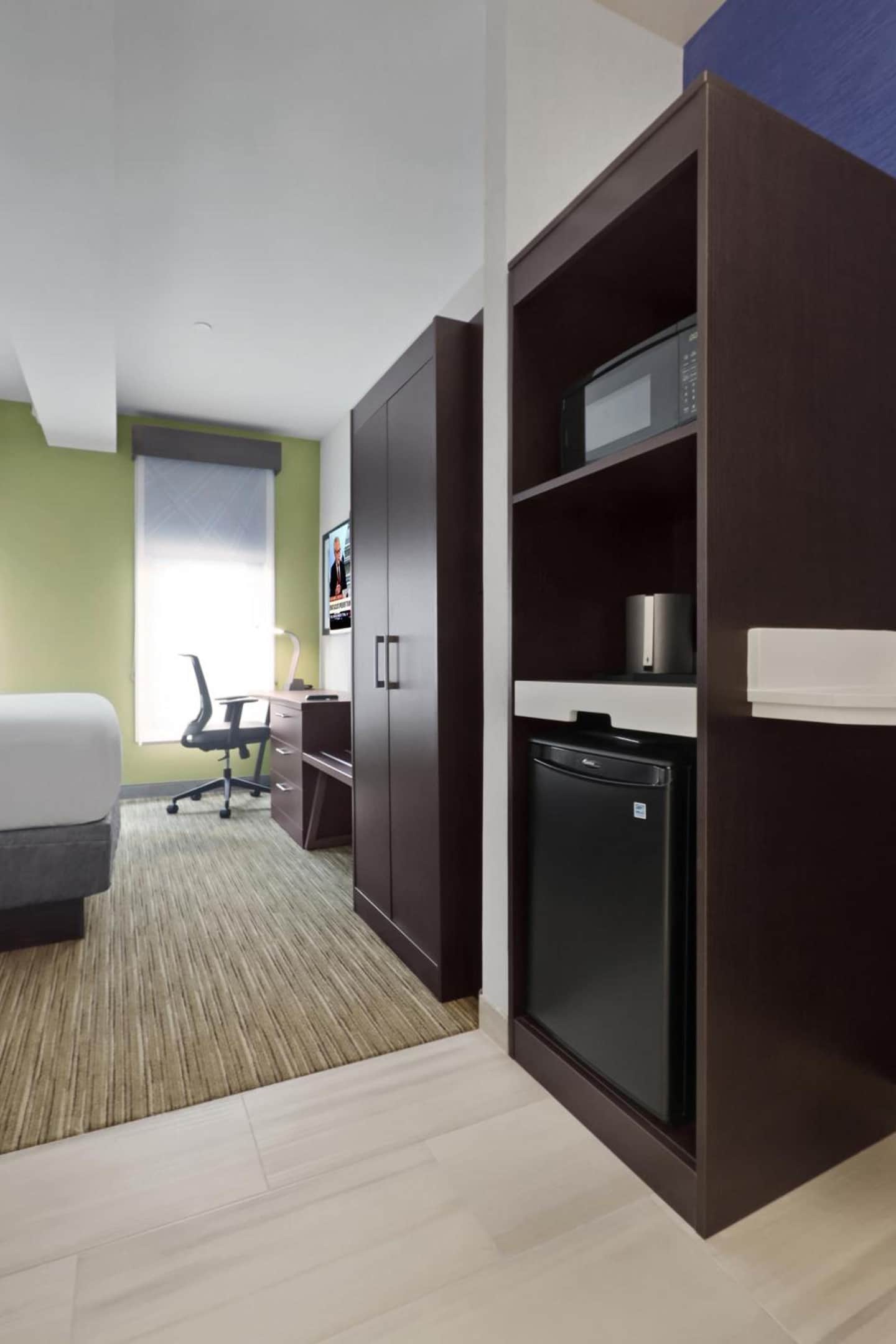 Hotel 1200