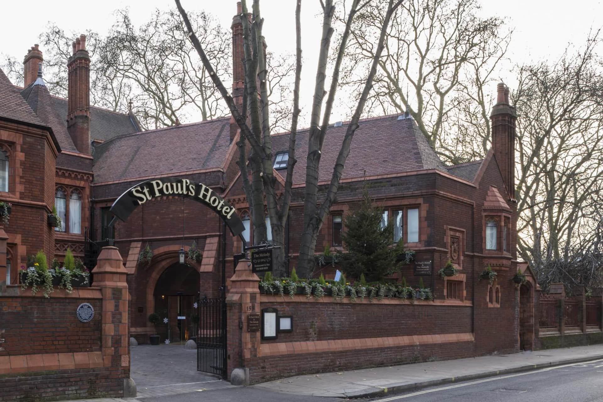 St Paul's Hotel