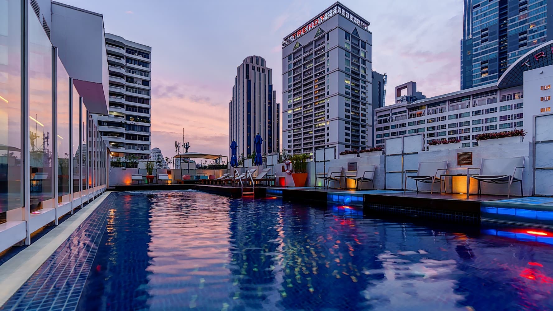 Night Hotel Bangkok - Sukhumvit 15