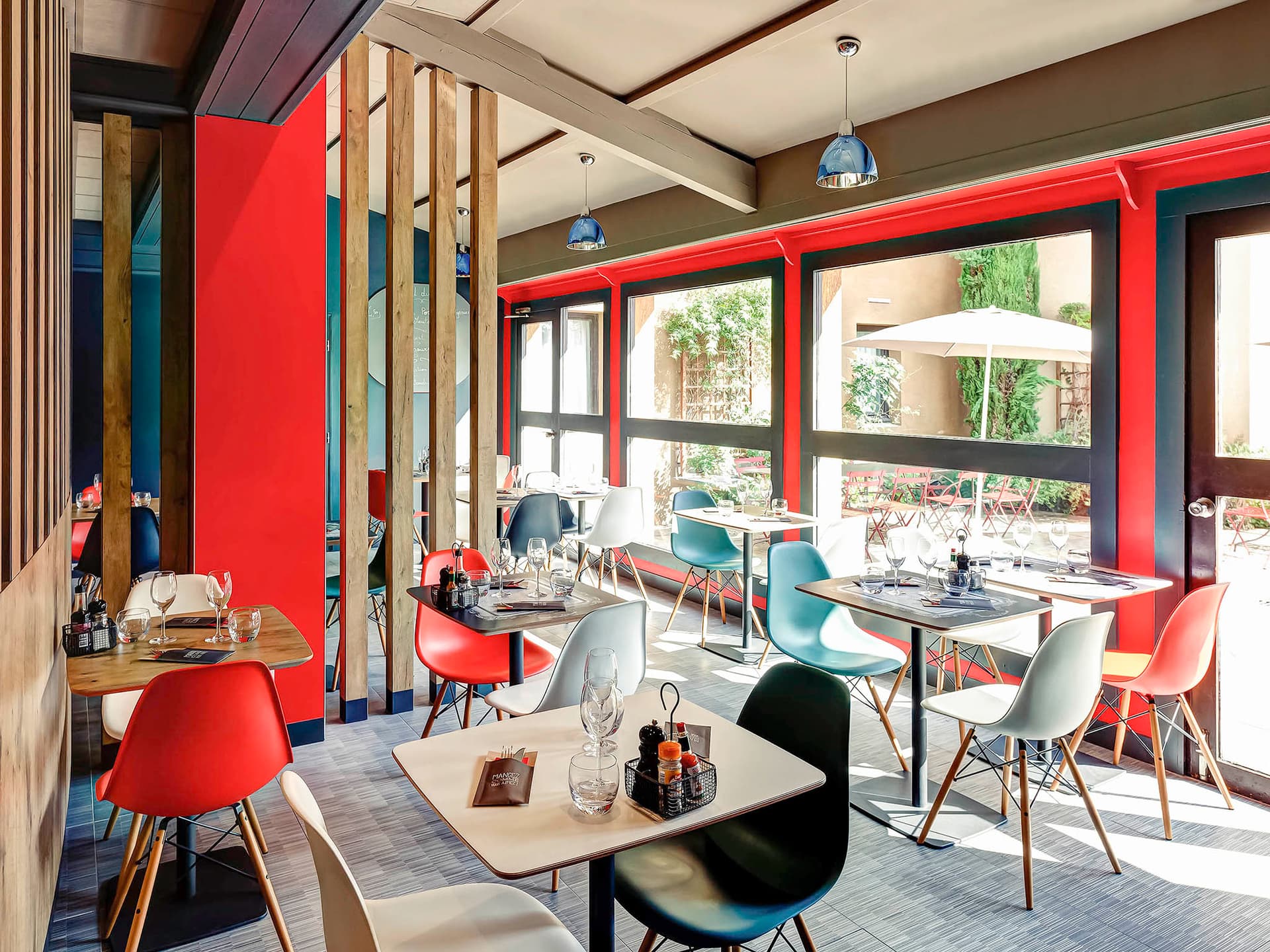 ibis Lyon North