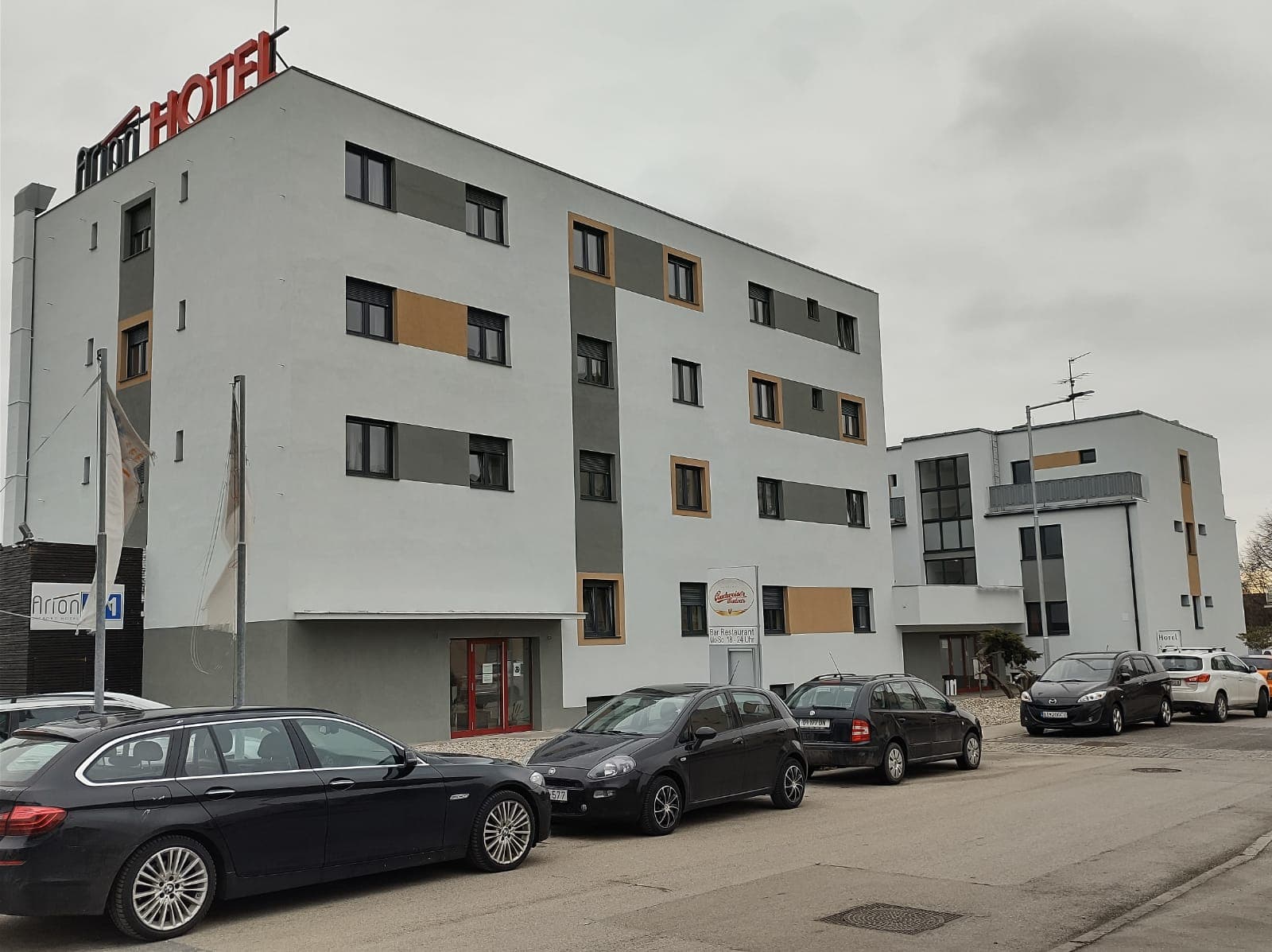 Arion Airport Hotel