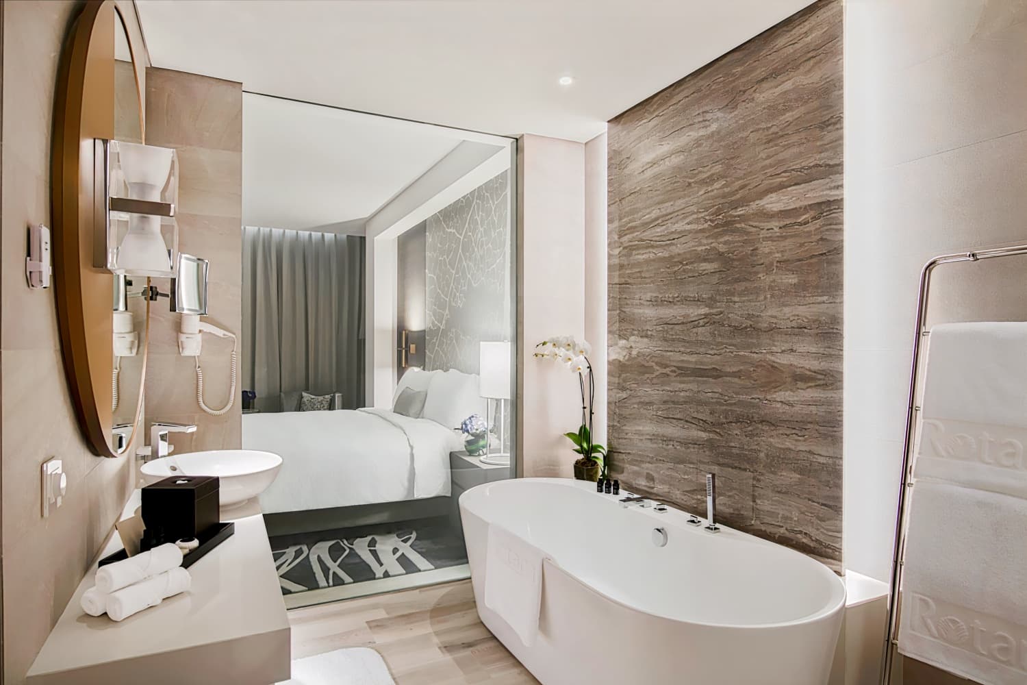 Al Bandar Rotana