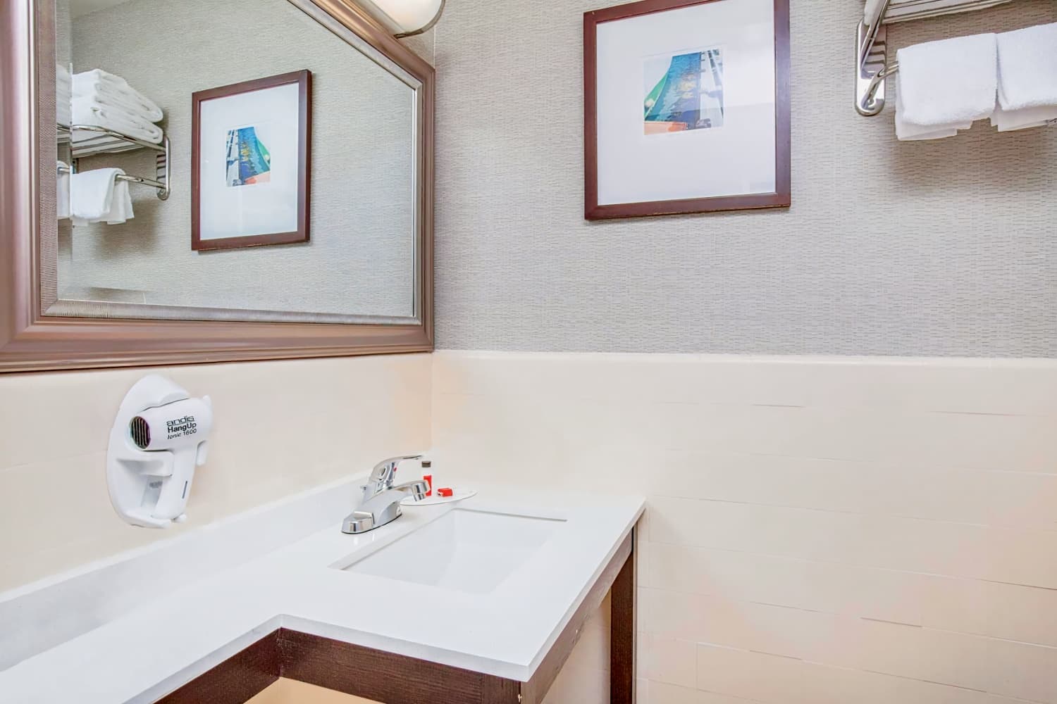 Baymont by Wyndham San Diego Downtown