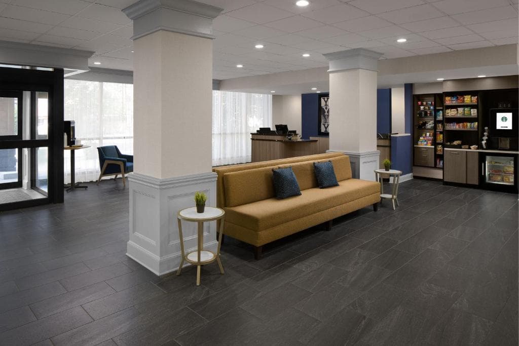 Courtyard New Haven at Yale