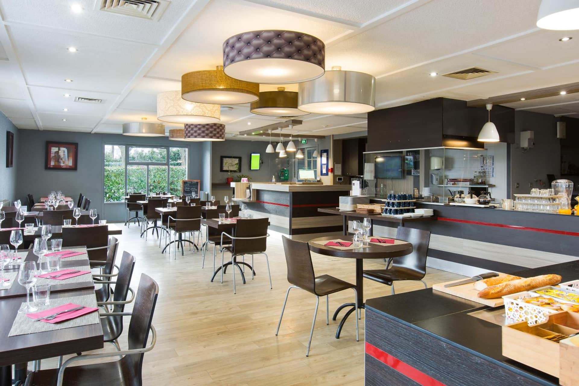 Comfort Hôtel RUNGIS-ORLY