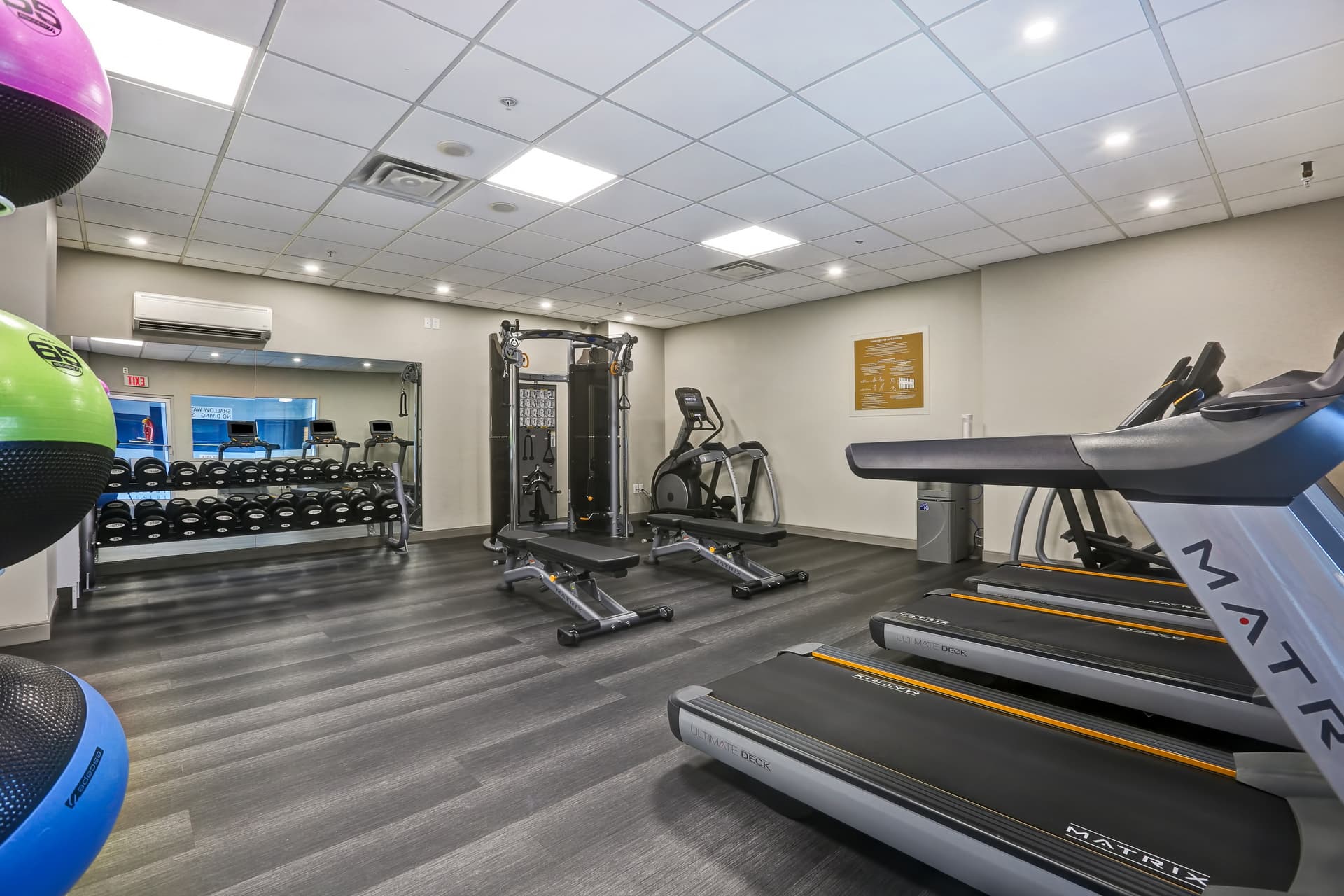 Four Points by Sheraton Toronto Mississauga