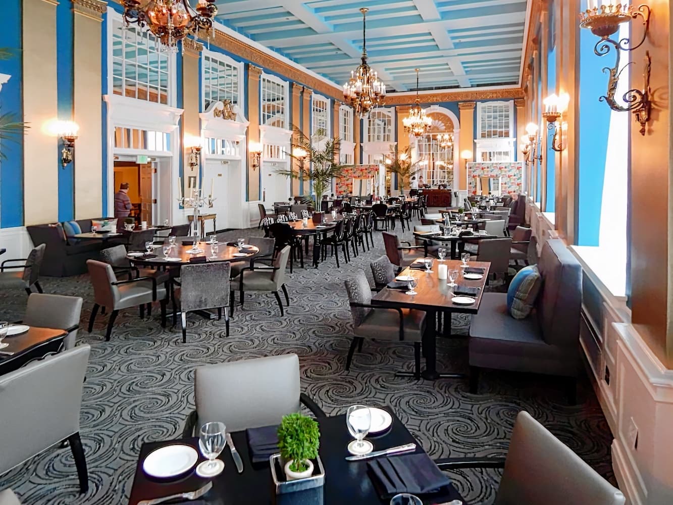 Lord Baltimore Hotel