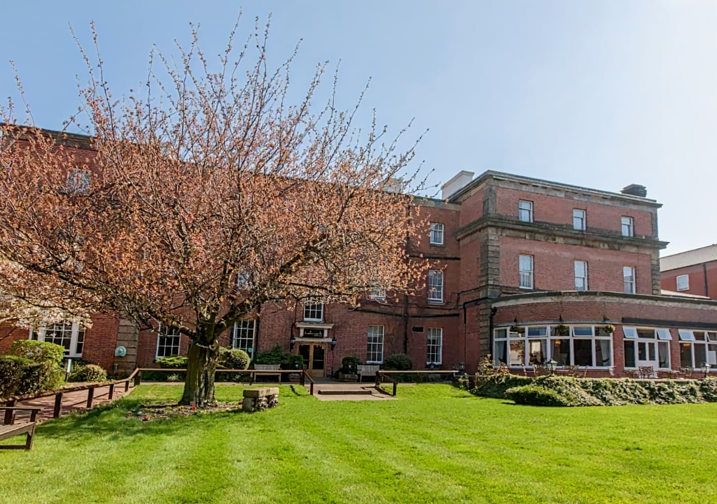 Derby Midland Hotel, Signature Collection By Best Western