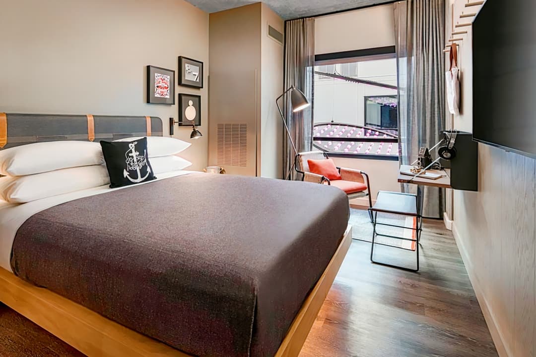 Moxy San Diego Downtown/Gaslamp Quarter