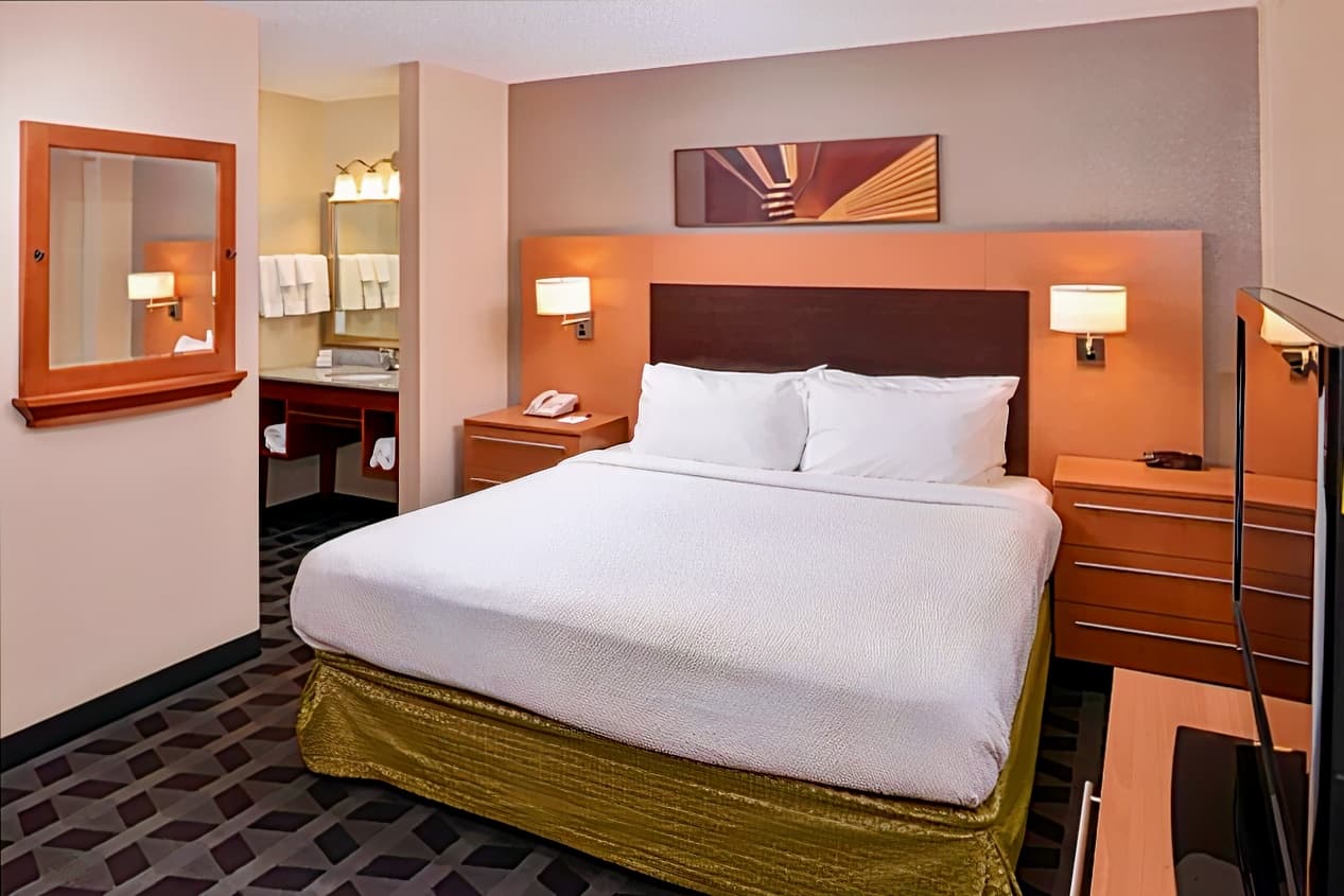 TownePlace Suites Detroit Warren