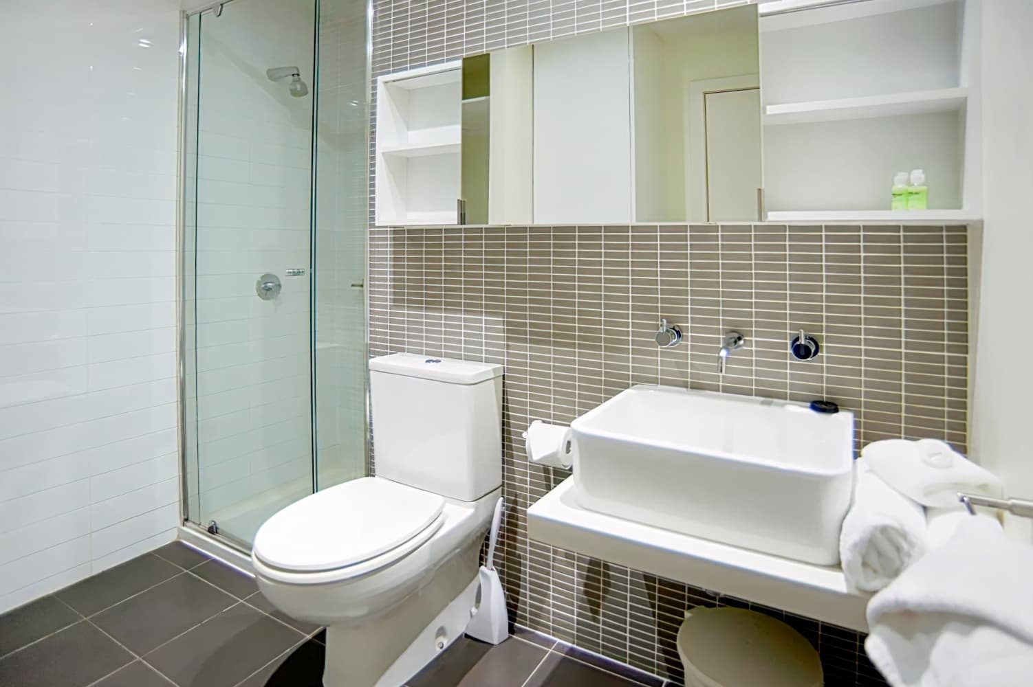 City Edge on Elizabeth Apartment Hotel