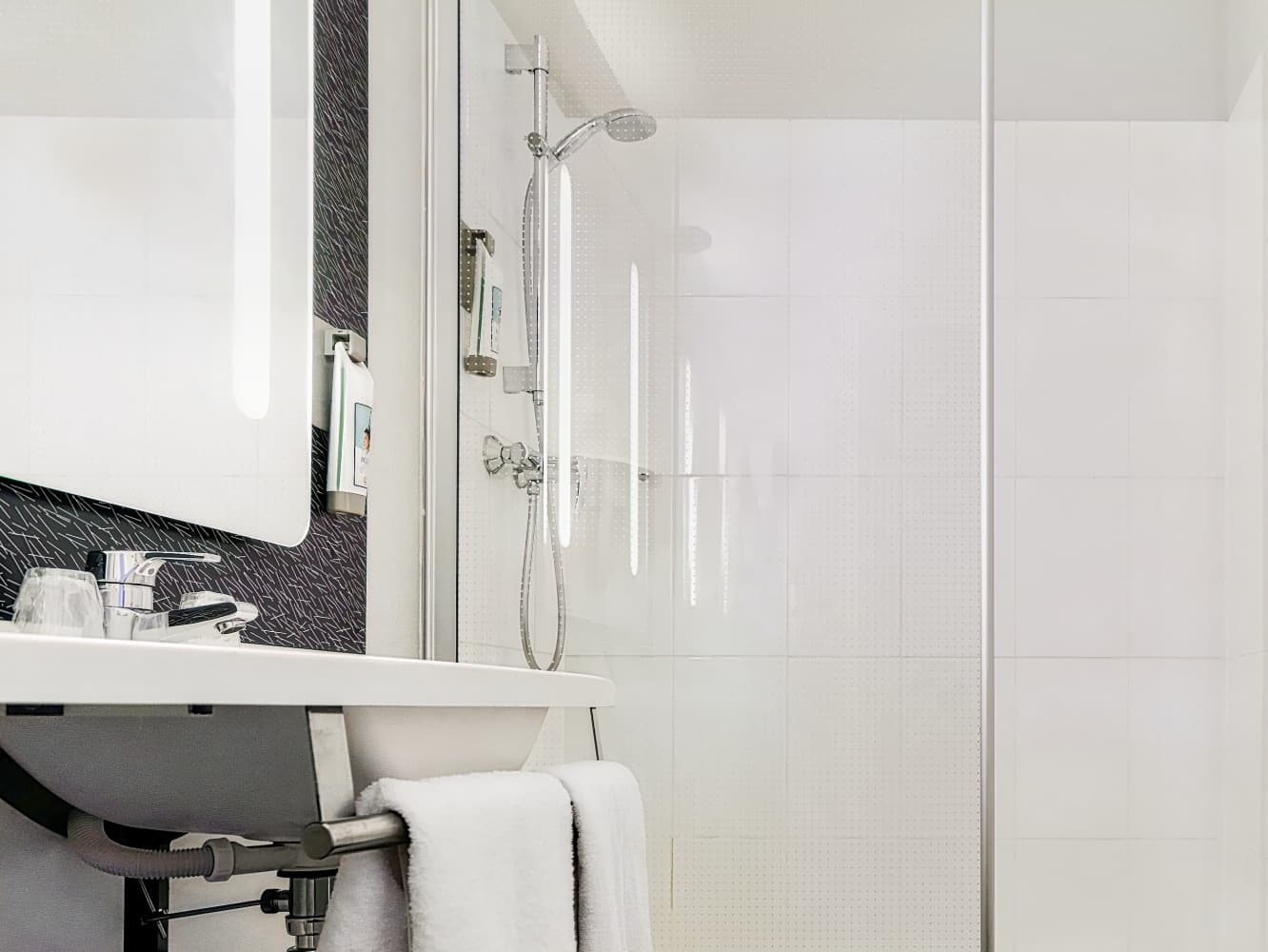 ibis Laval le Relais d'Armor