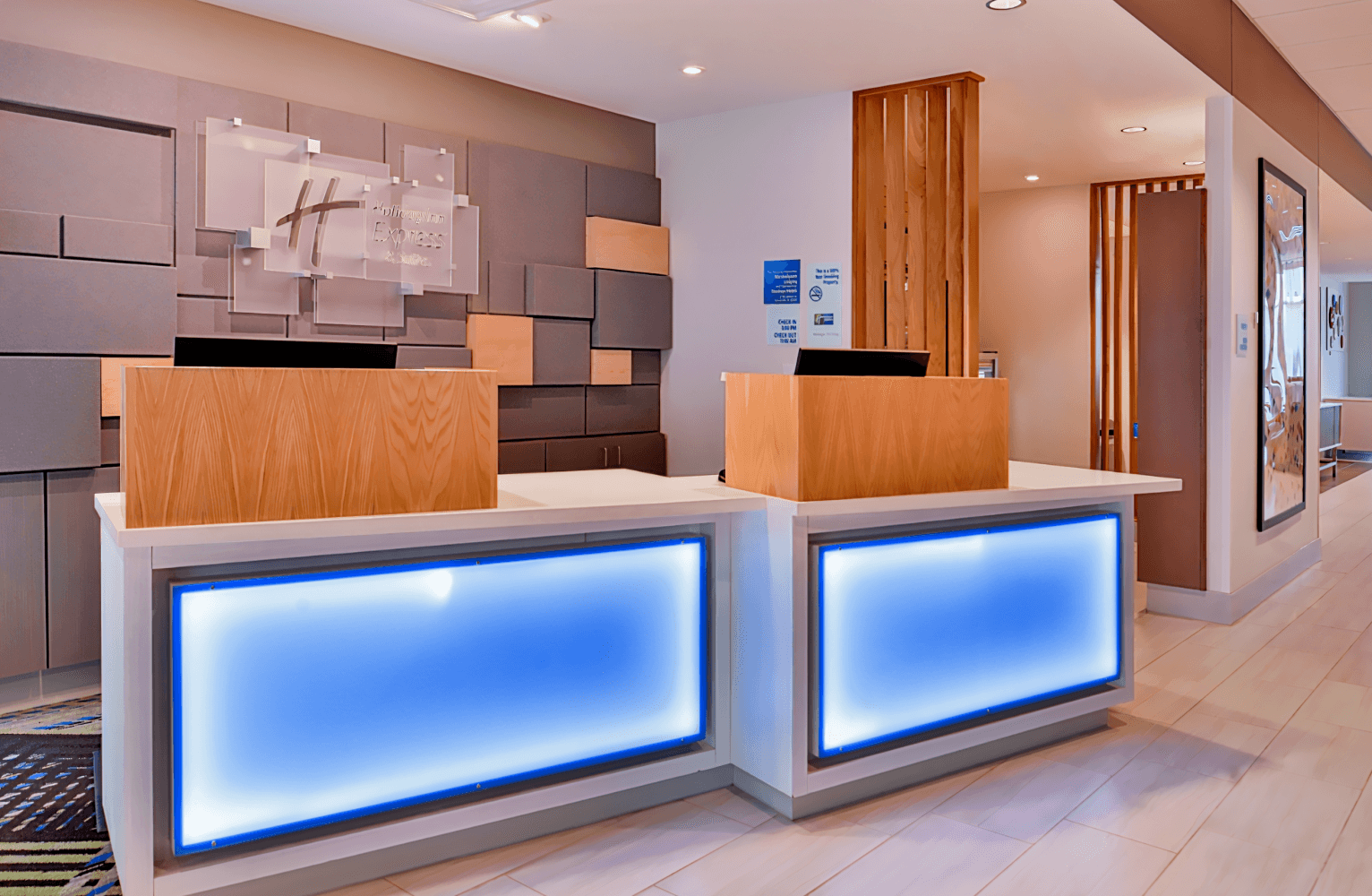 Holiday Inn Express & Suites Marshalltown