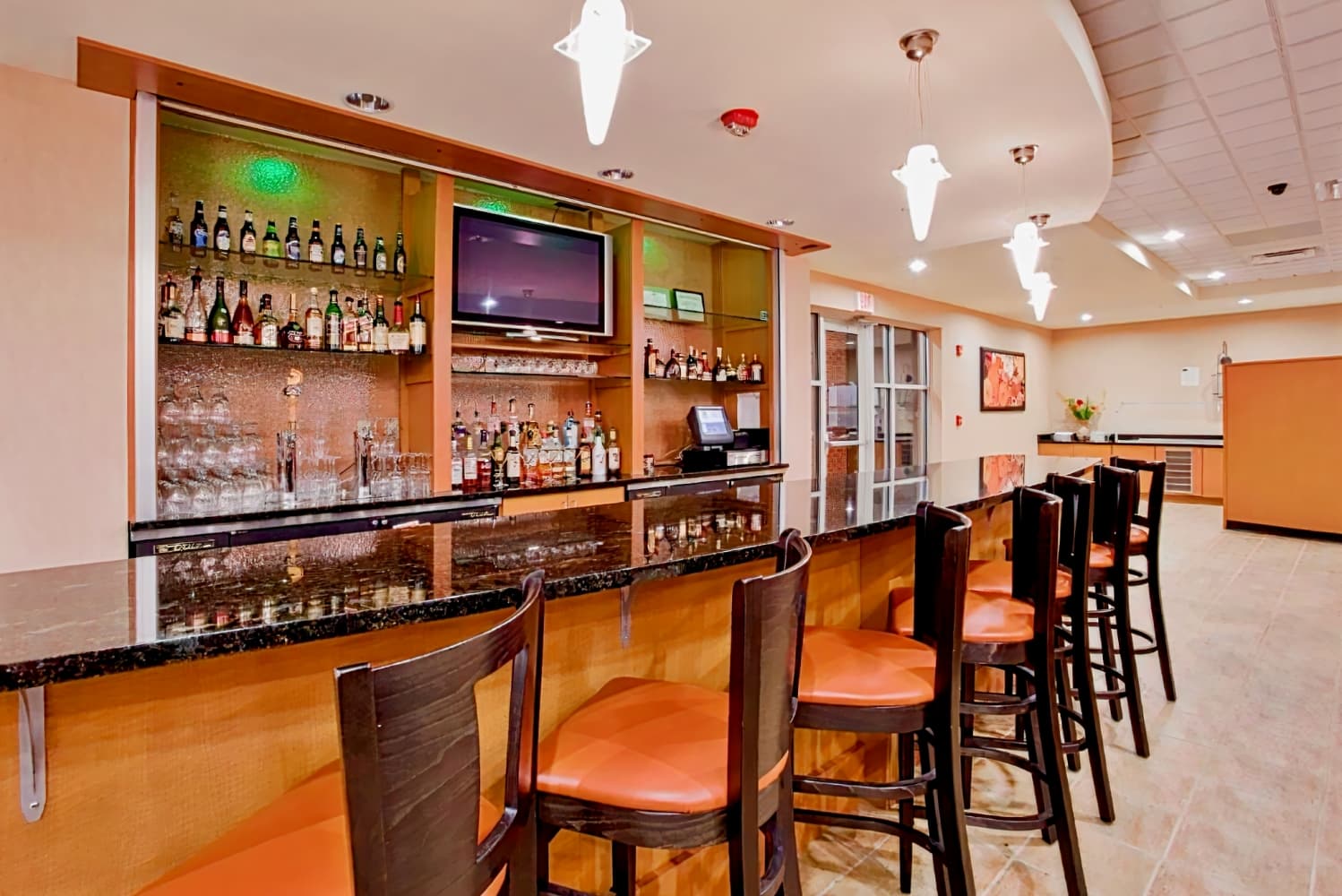 Holiday Inn & Suites Williamsburg-Historic Gateway