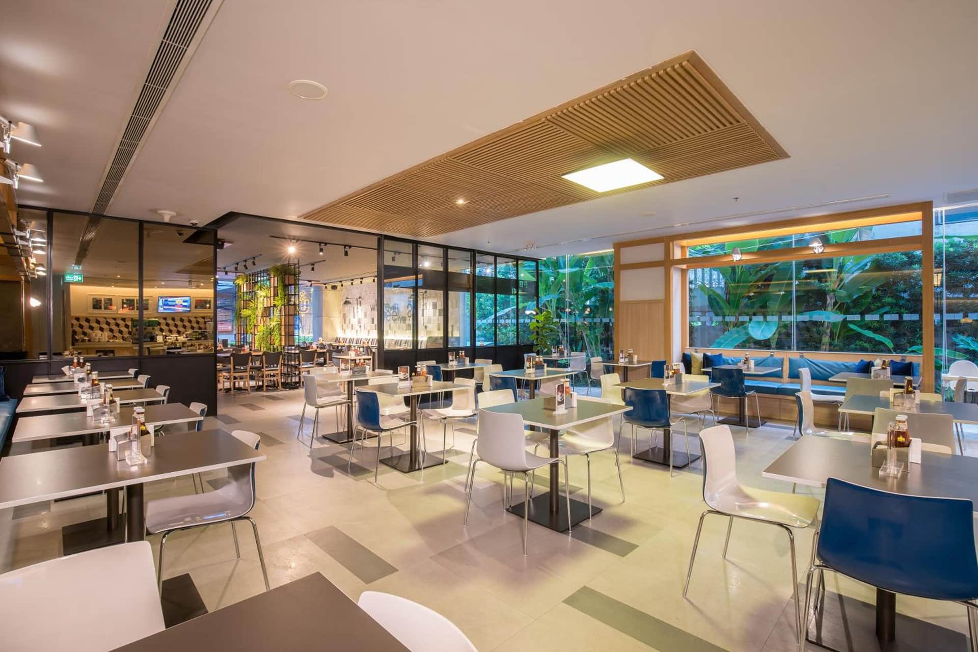 Holiday Inn Express Bangkok Sathorn