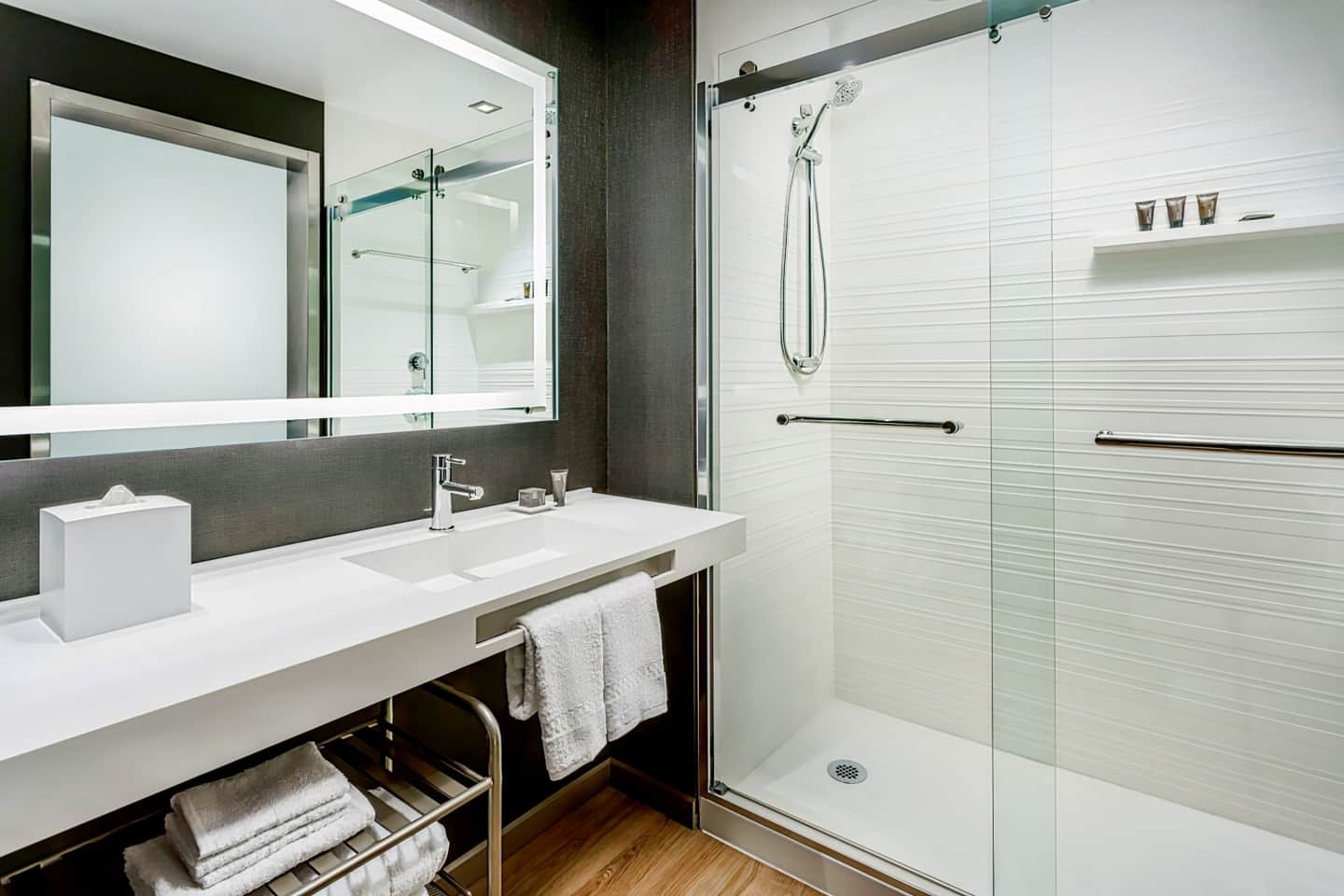 AC Hotel by Marriott San Francisco Airport/Oyster Point Waterfront