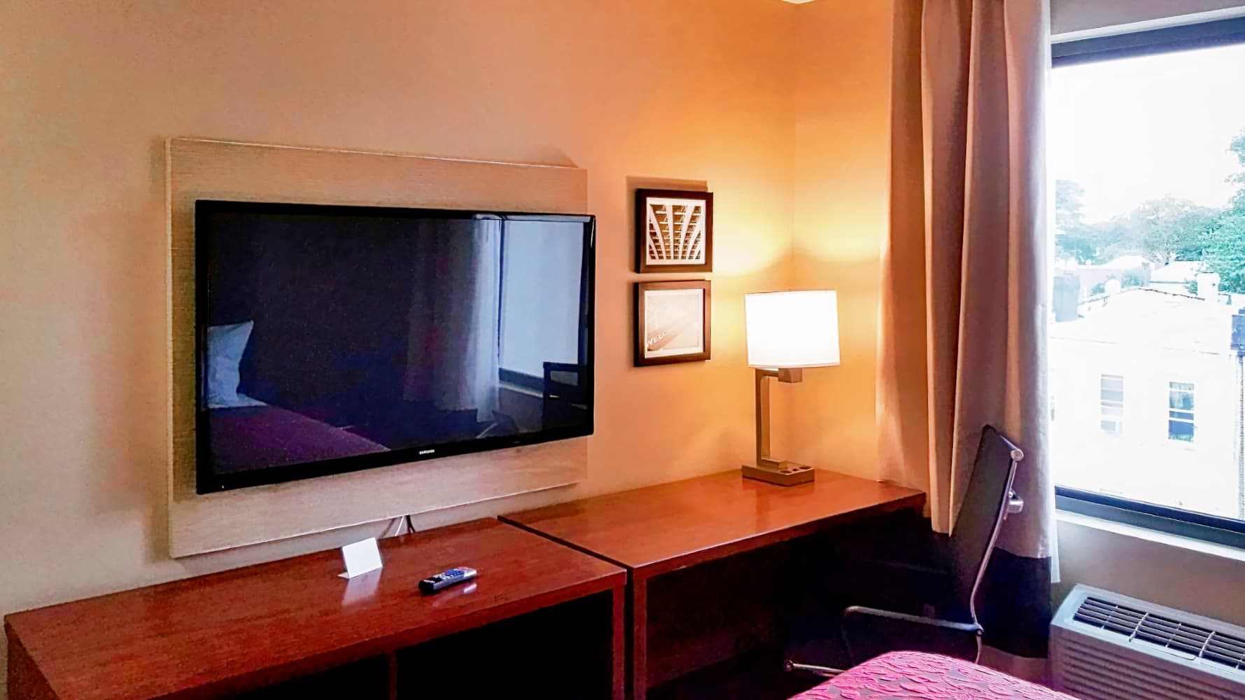 Days Inn by Wyndham Brooklyn Marine Park