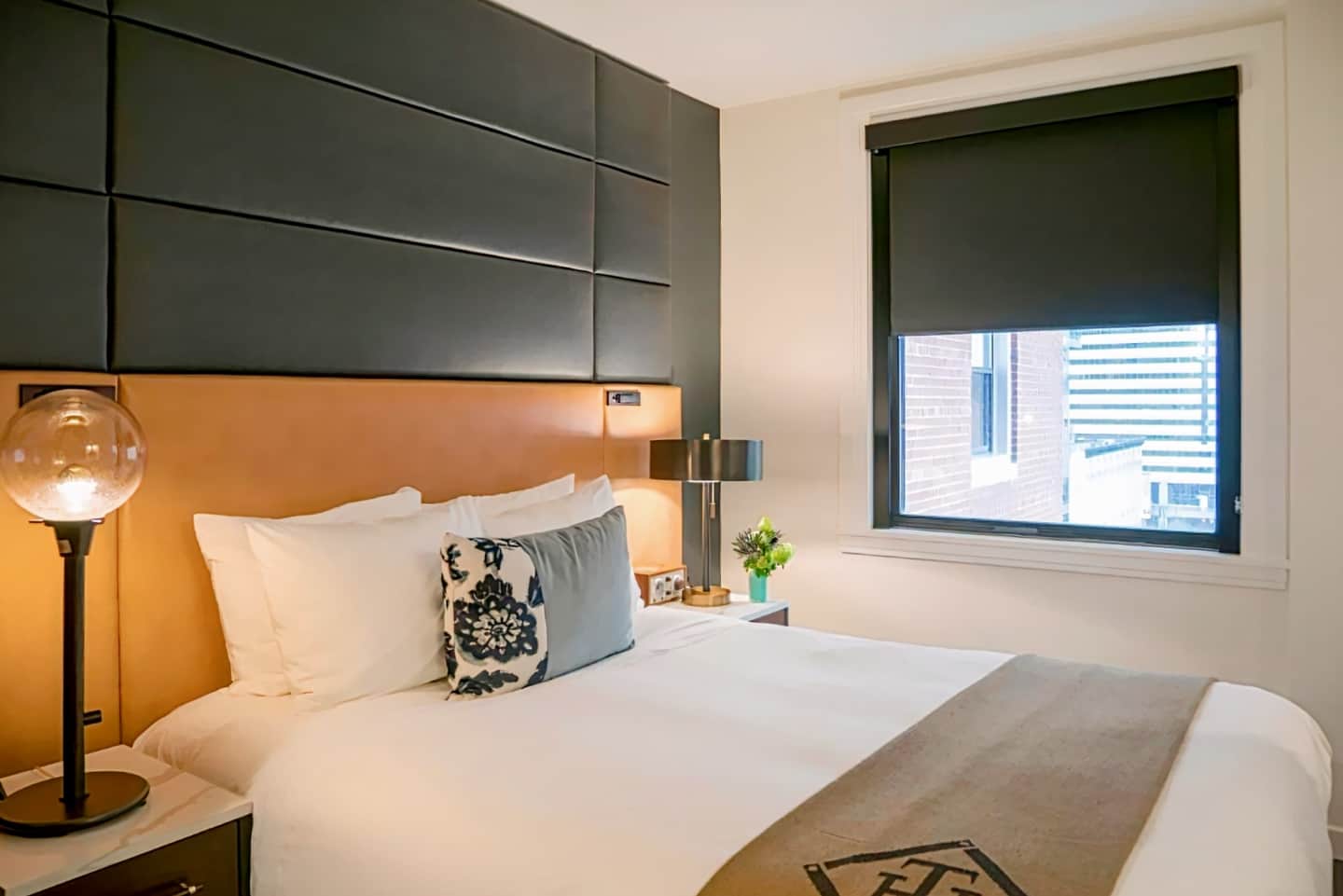Hotel Theodore