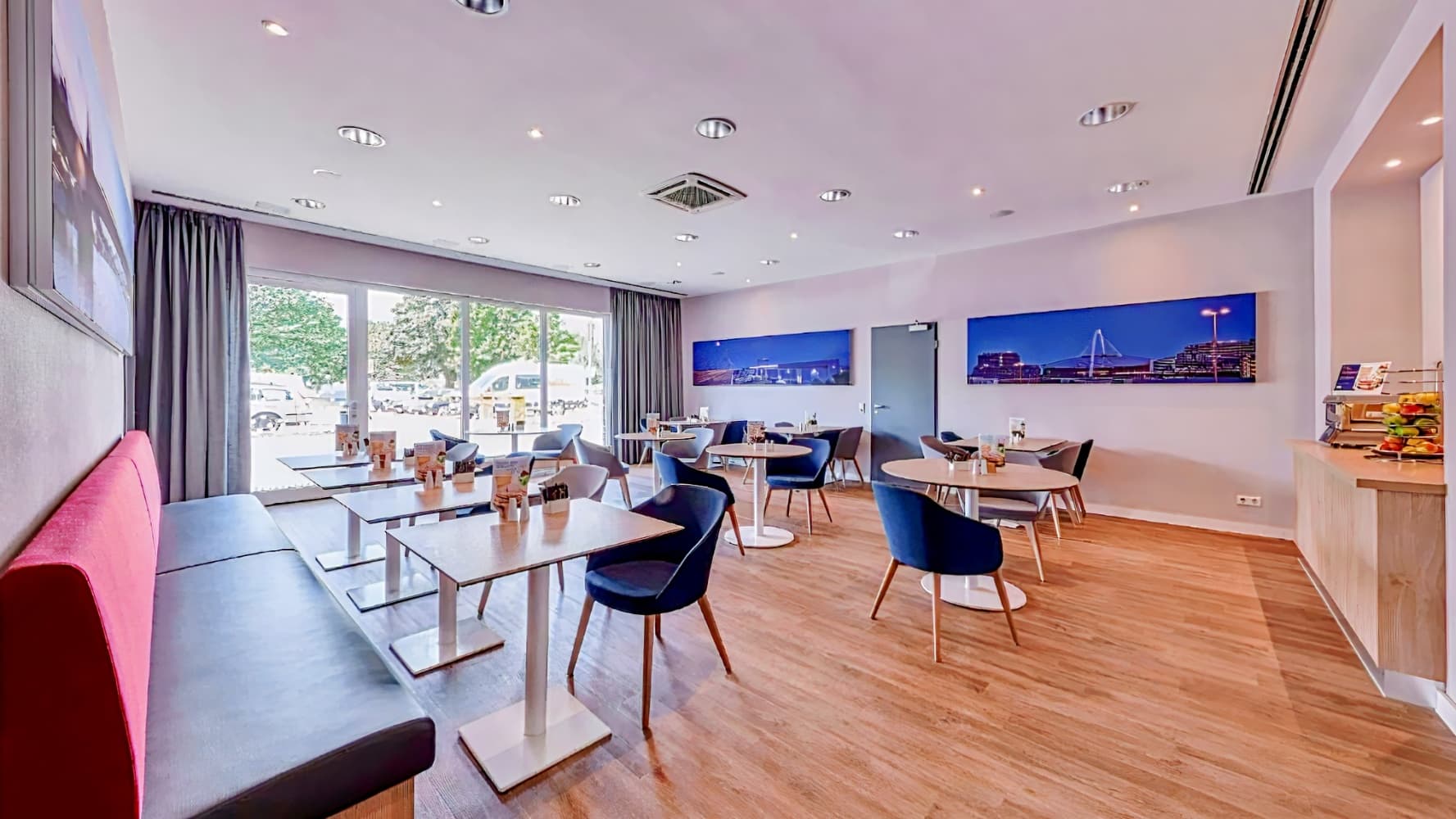 Holiday Inn Express Köln Mülheim