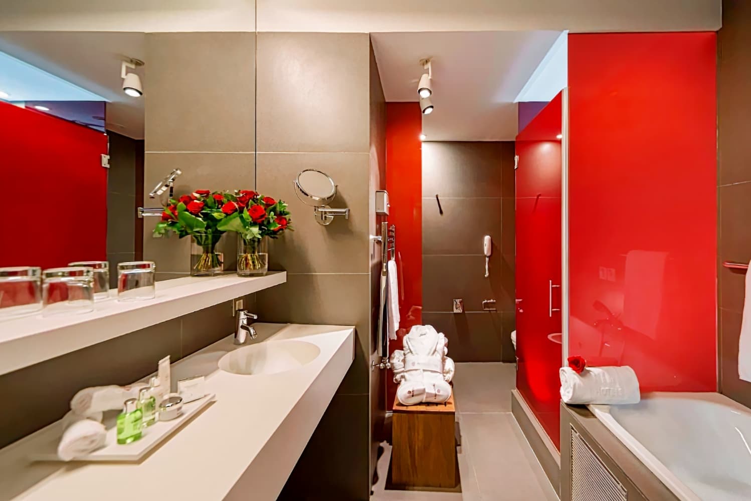 NH Collection Barcelona Constanza