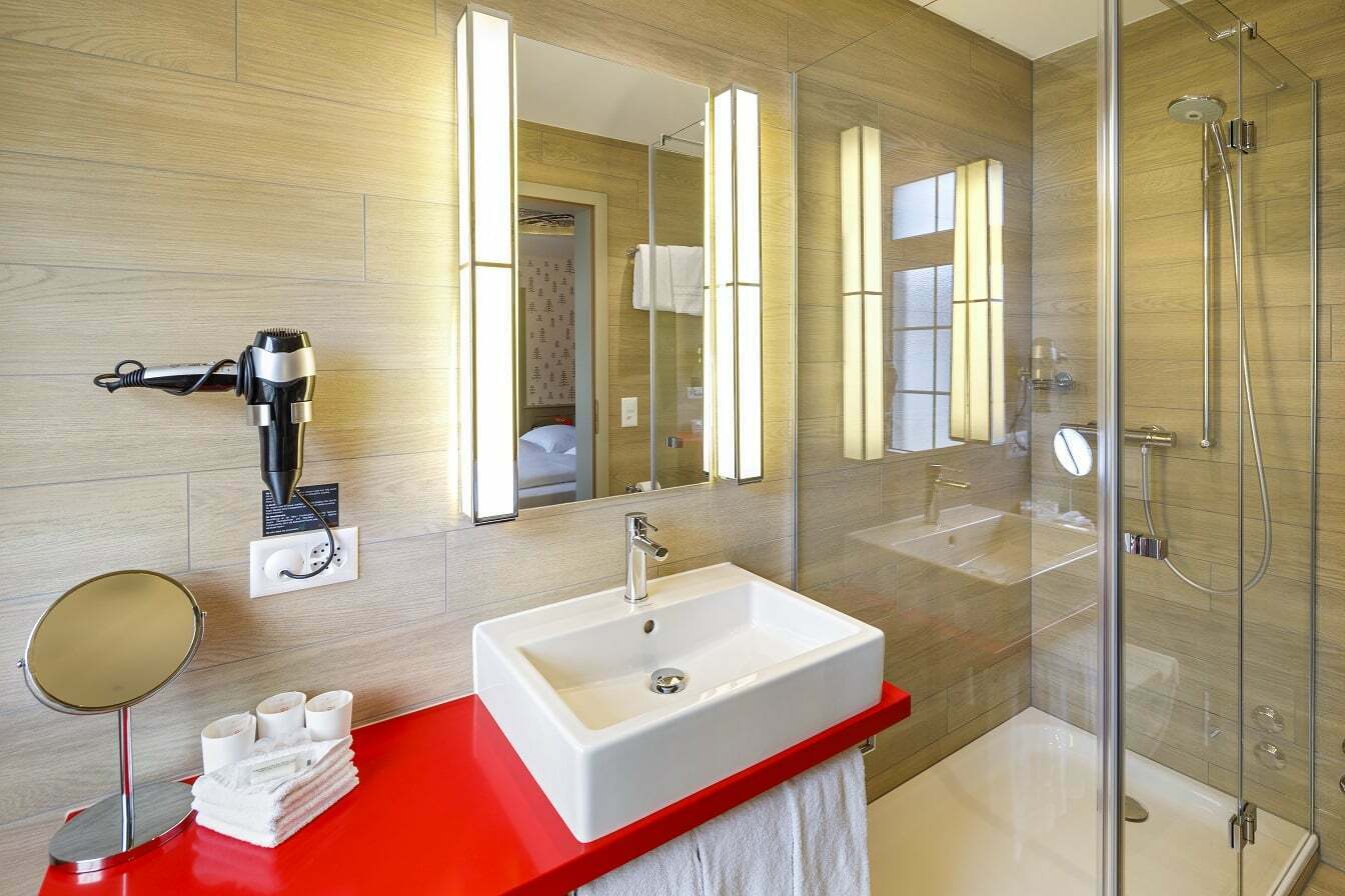 Hotel Swiss Night by Fassbind