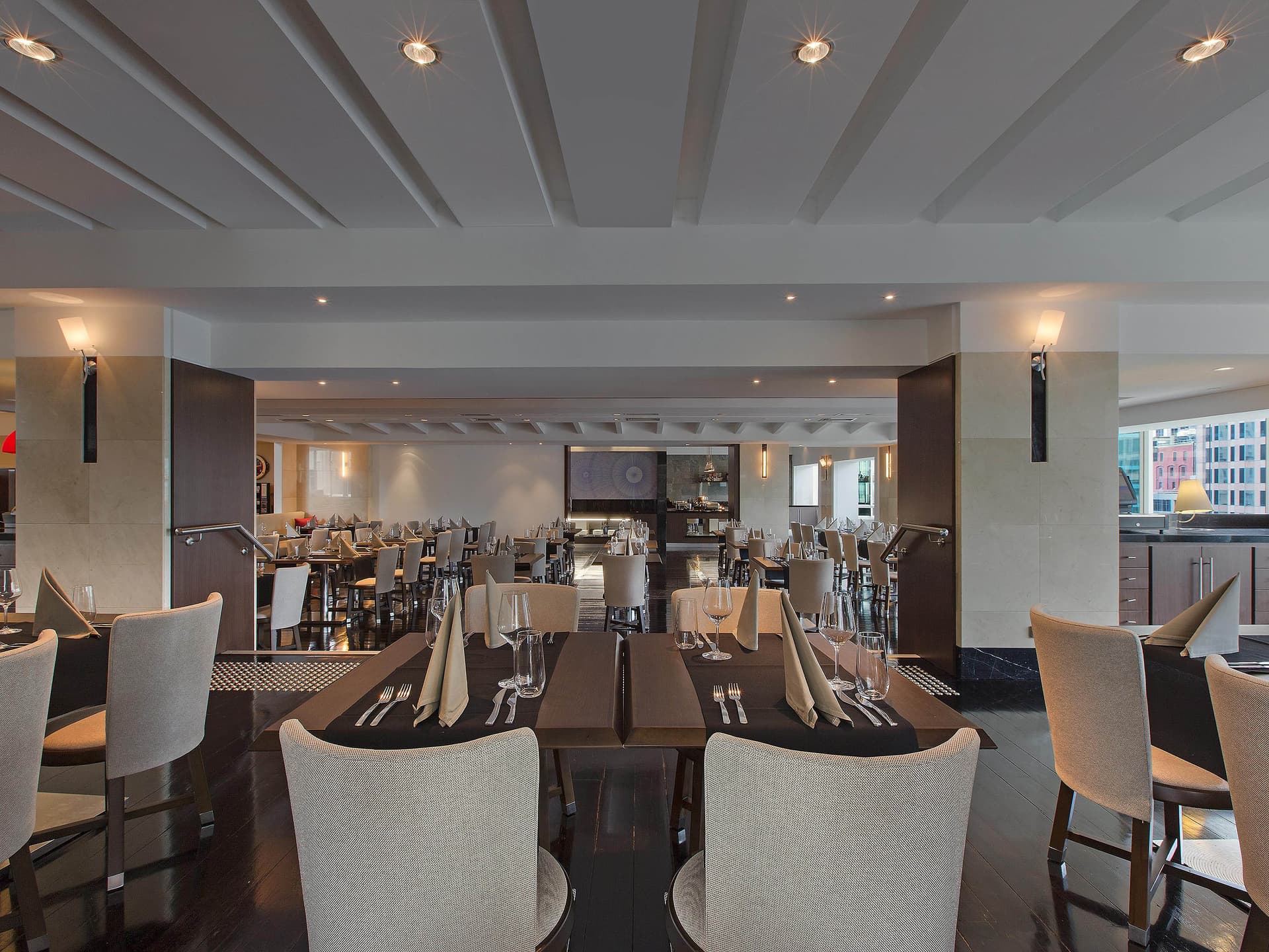 Swissôtel Sydney