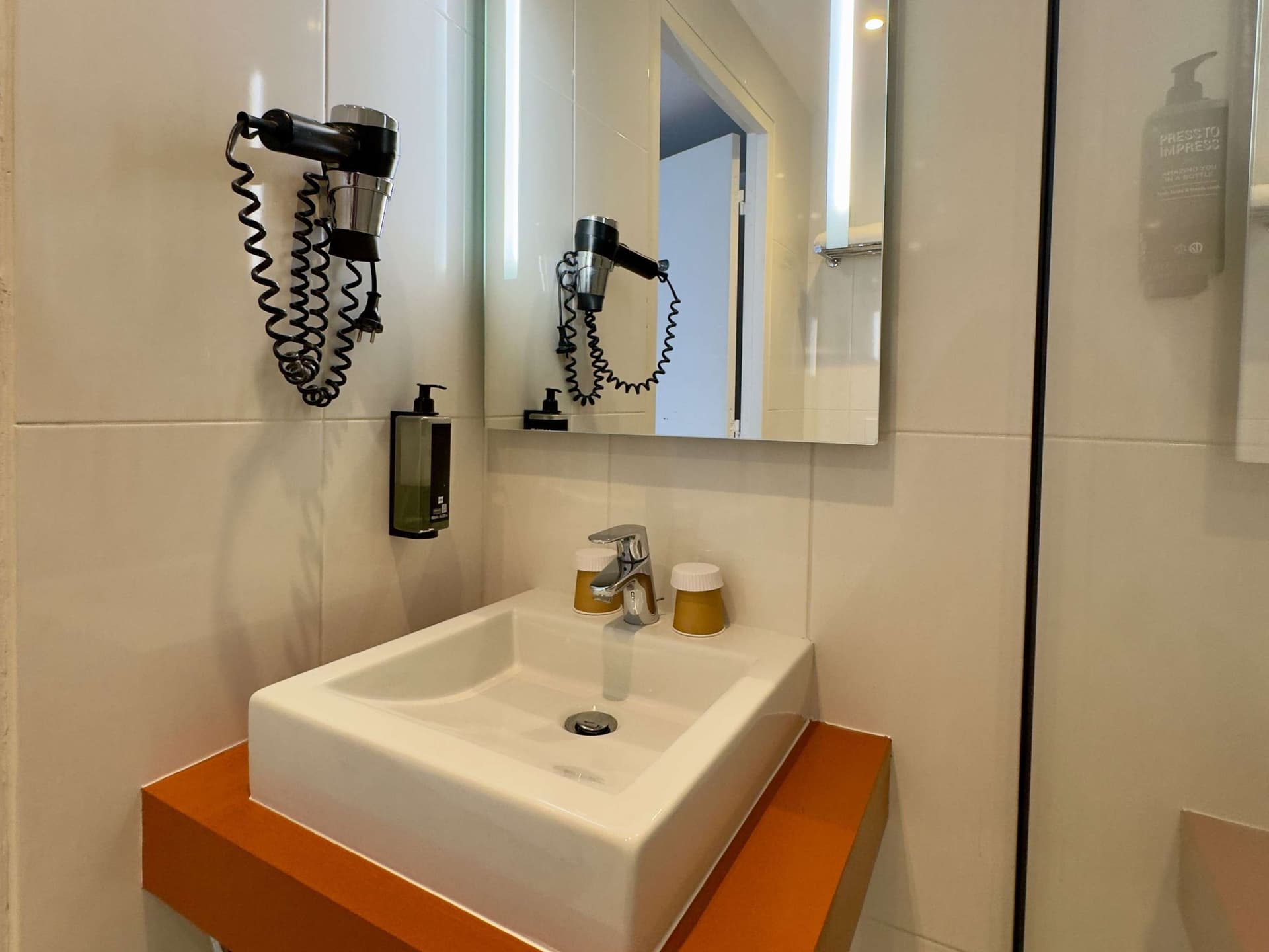 ibis Styles Bordeaux Saint Médard