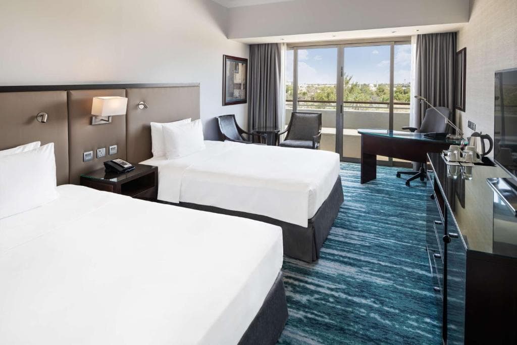 Radisson Blu Hotel & Resort, Al Ain