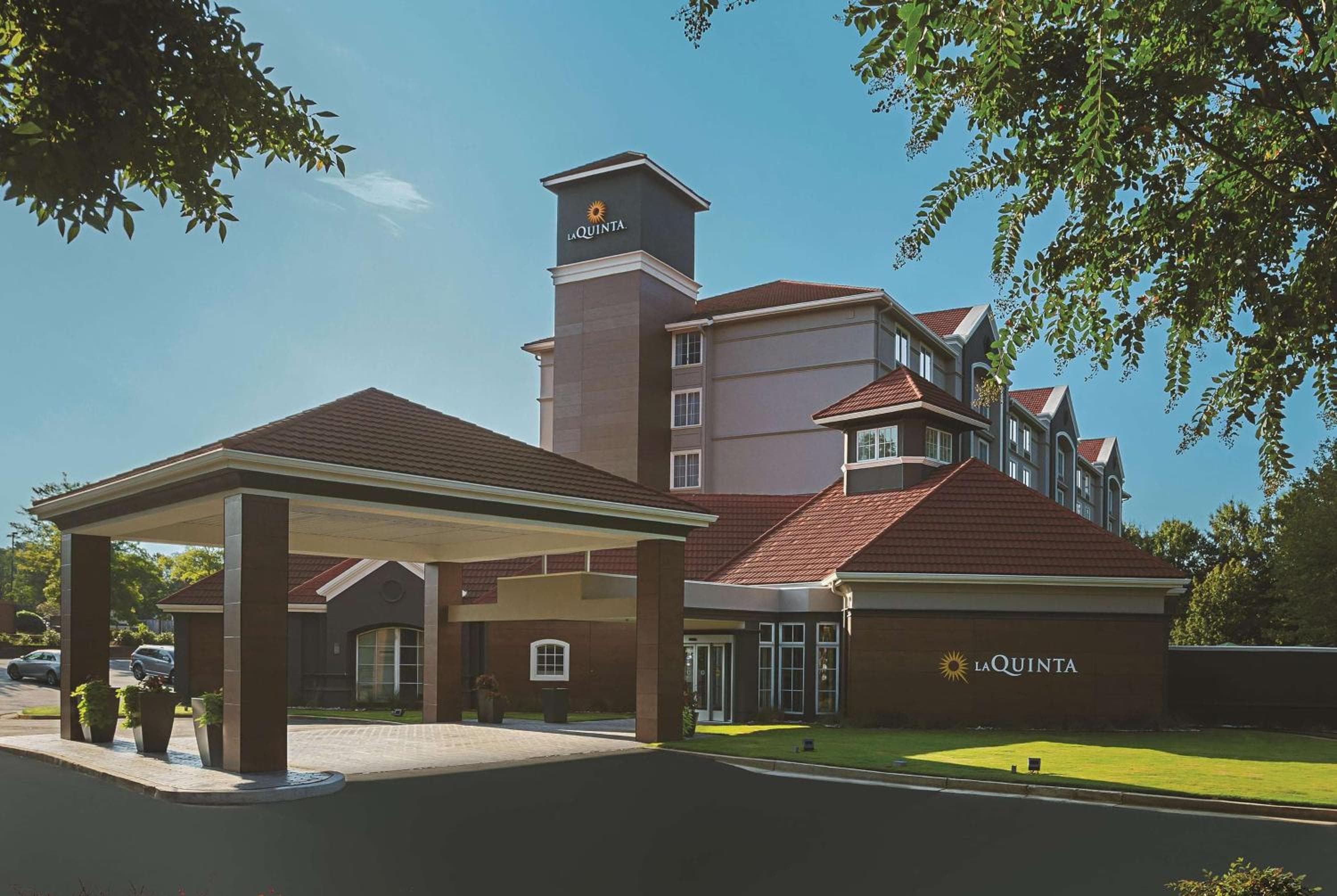 La Quinta Inn & Suites by Wyndham Atlanta Alpharetta