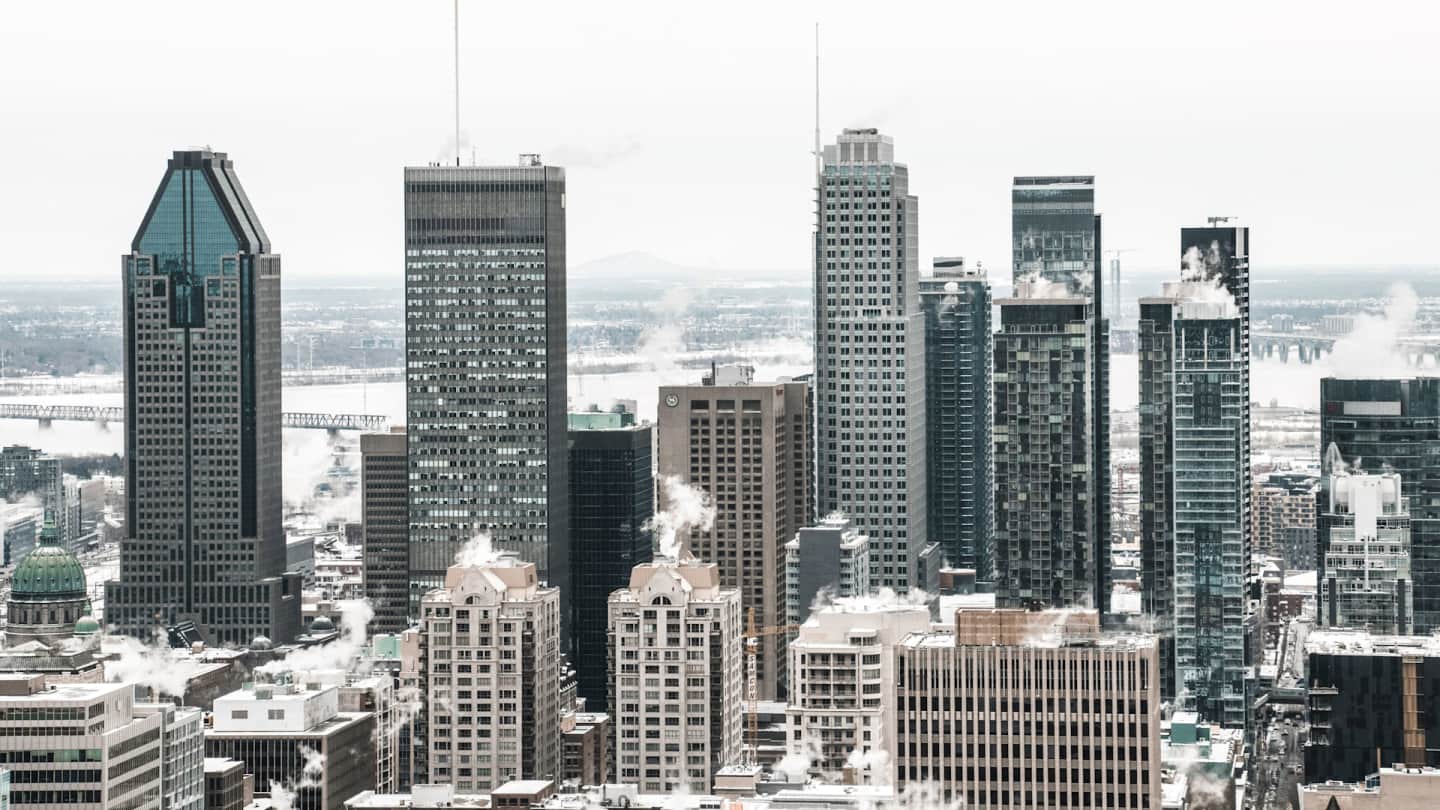 Vogue Hotel Montreal Downtown, Curio Collection by Hilton