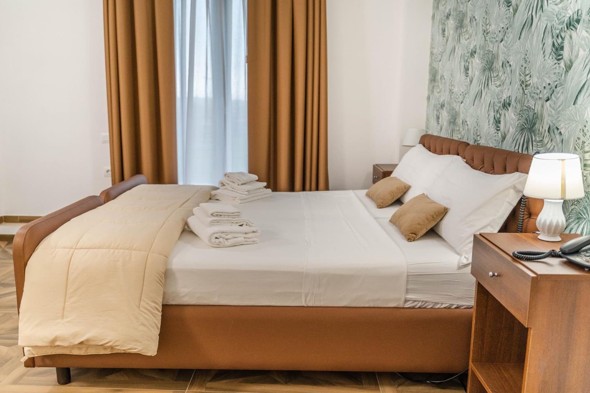 Kairos Hotel