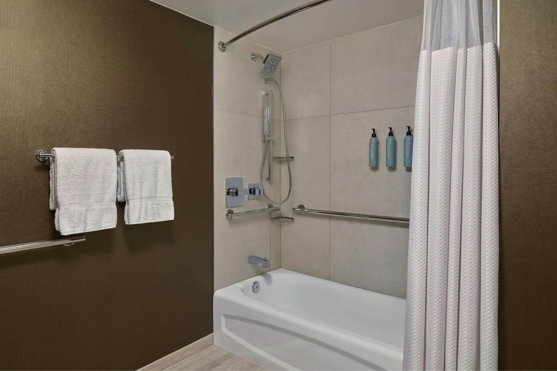 Courtyard by Marriott Los Angeles Pasadena/Old Town