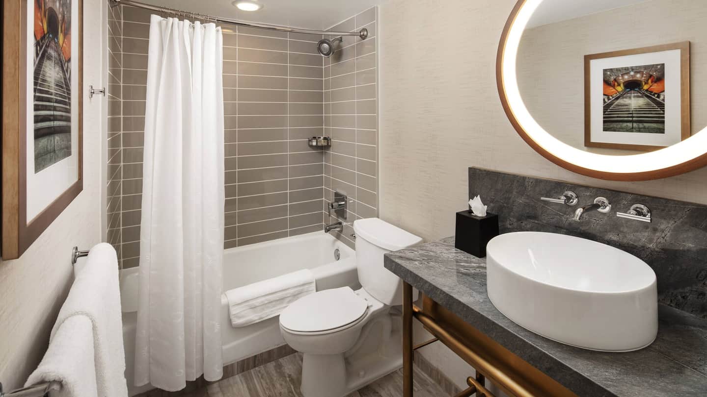 Hotel Dena, Pasadena Los Angeles, a Tribute Portfolio Hotel