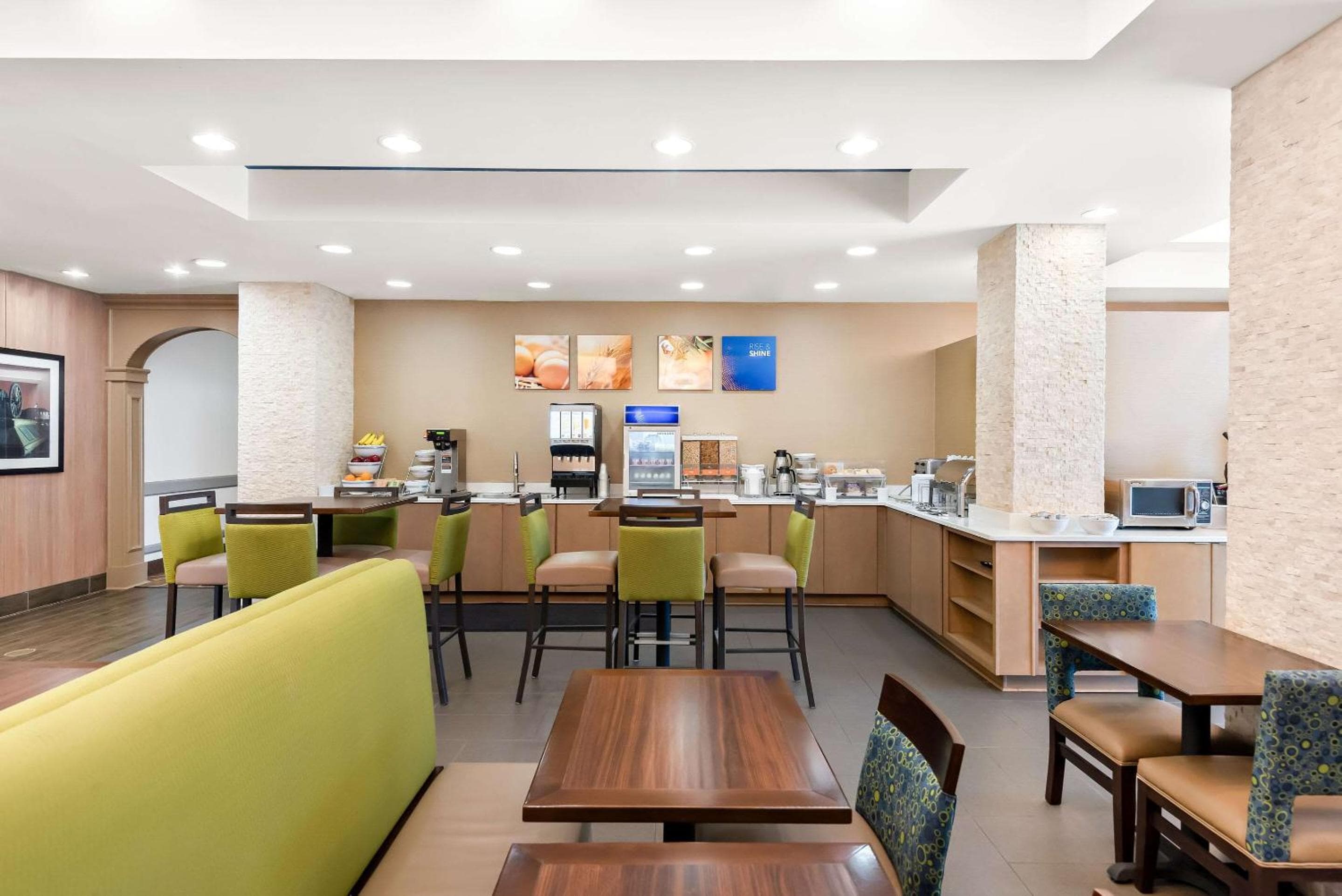 Comfort Suites New Orleans East