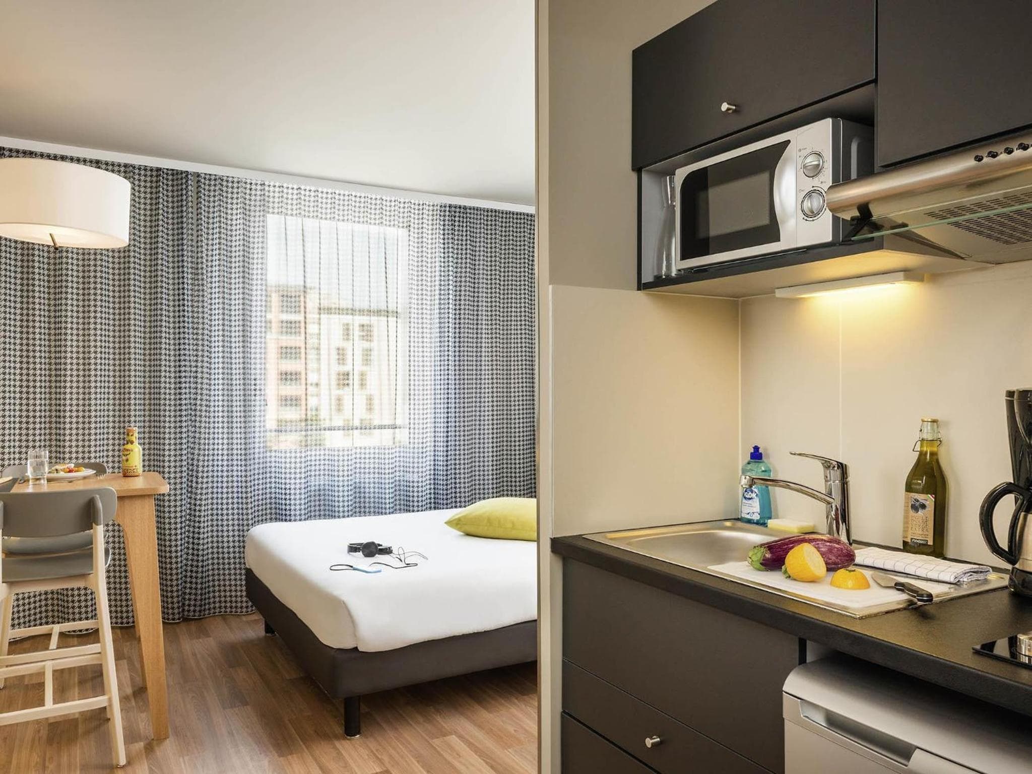 Aparthotel Adagio Access Paris Massy Gare TGV