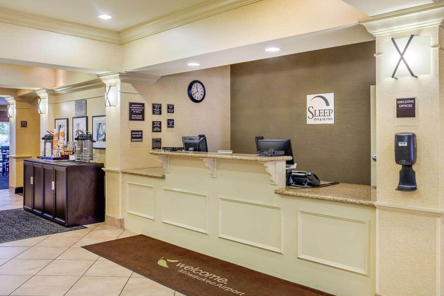 Sleep Inn & Suites Airport