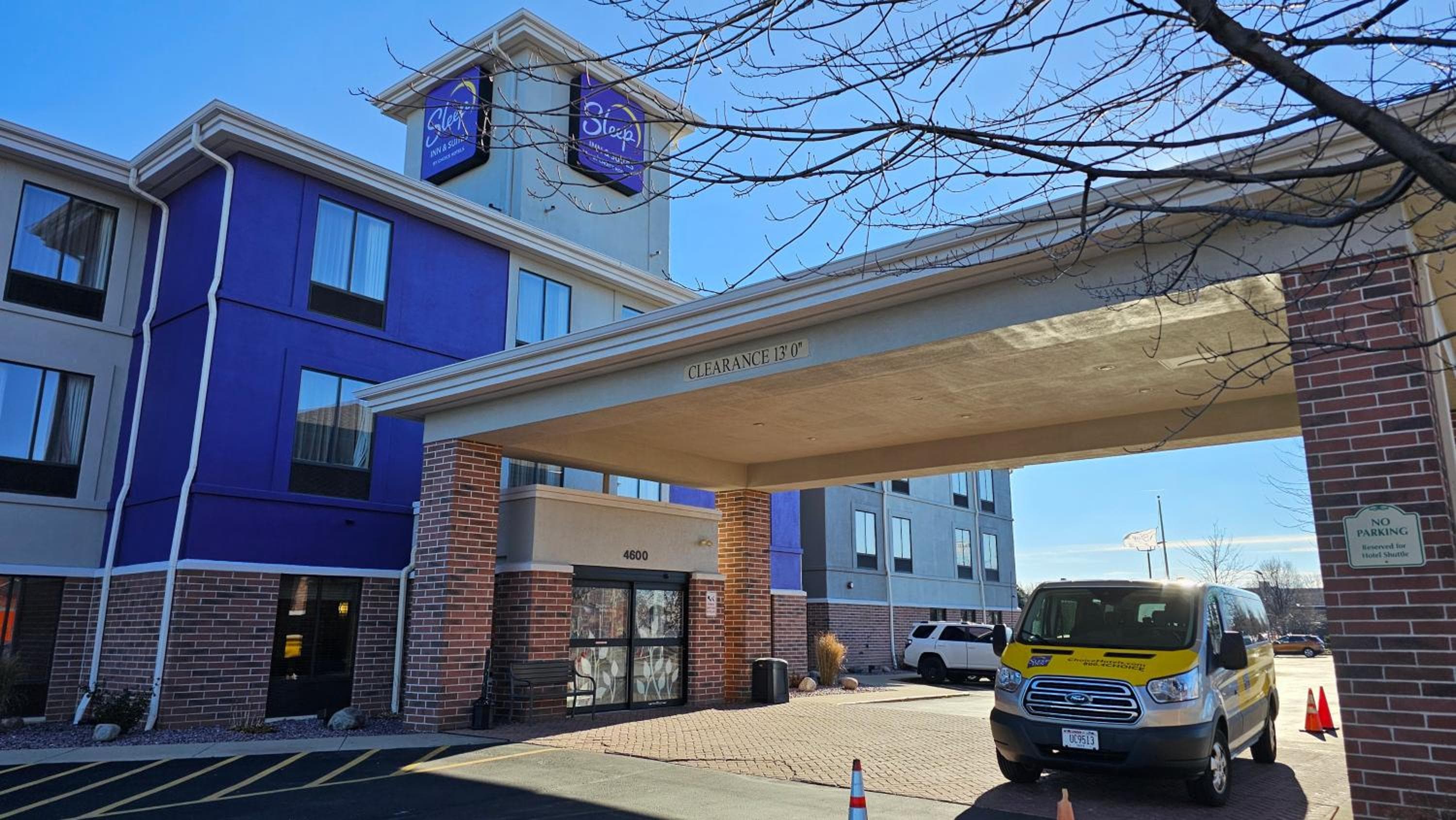 Sleep Inn & Suites Airport