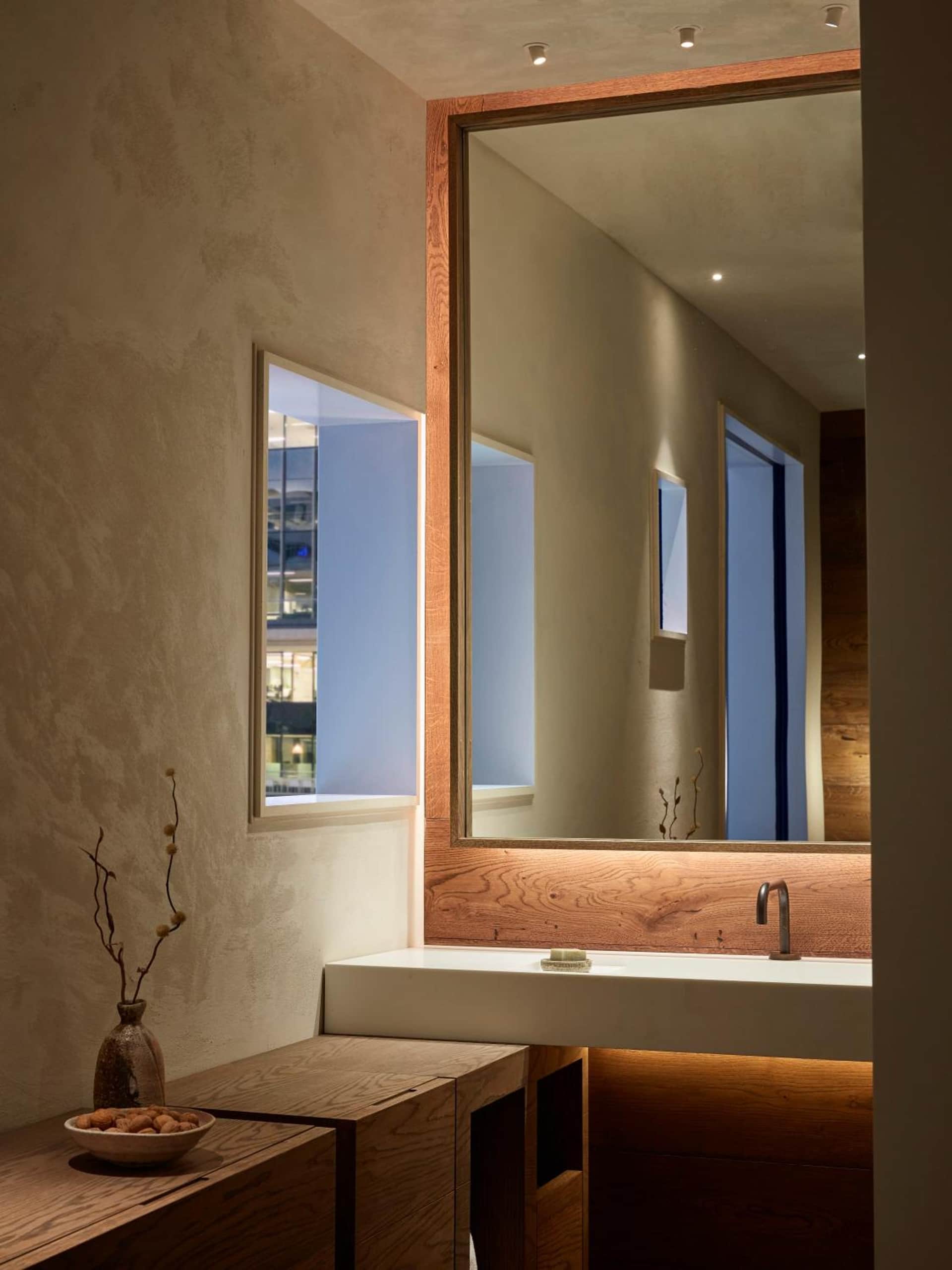 The Hotel Britomart
