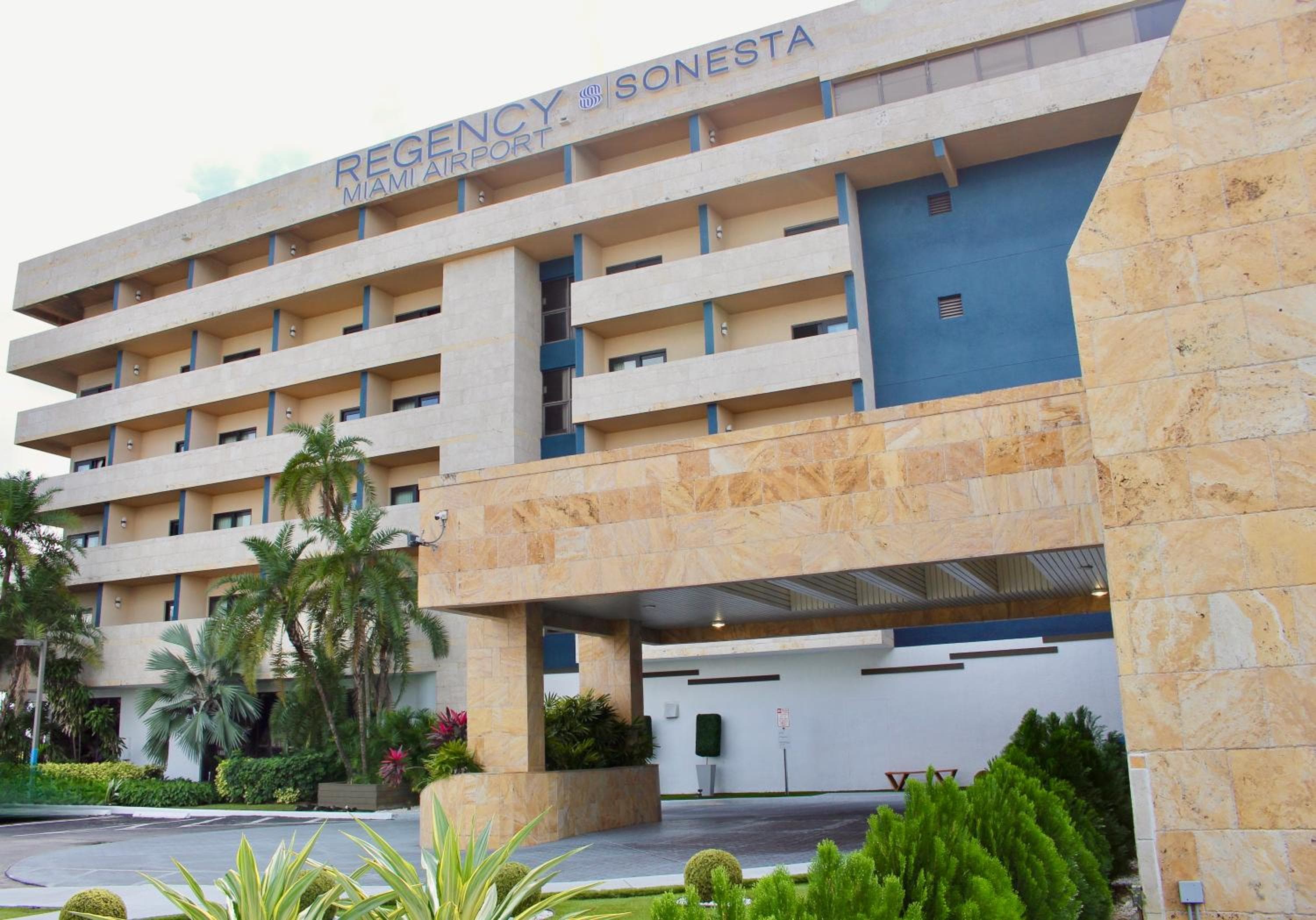 Regency Miami Airport by Sonesta
