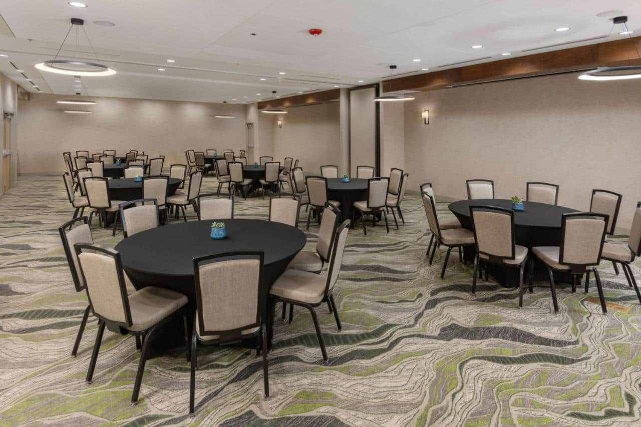 DoubleTree by Hilton Chandler Phoenix