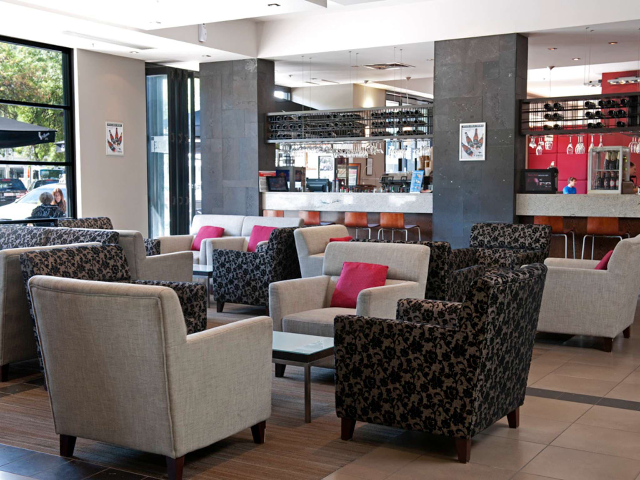 Mantra Hindmarsh Square Adelaide