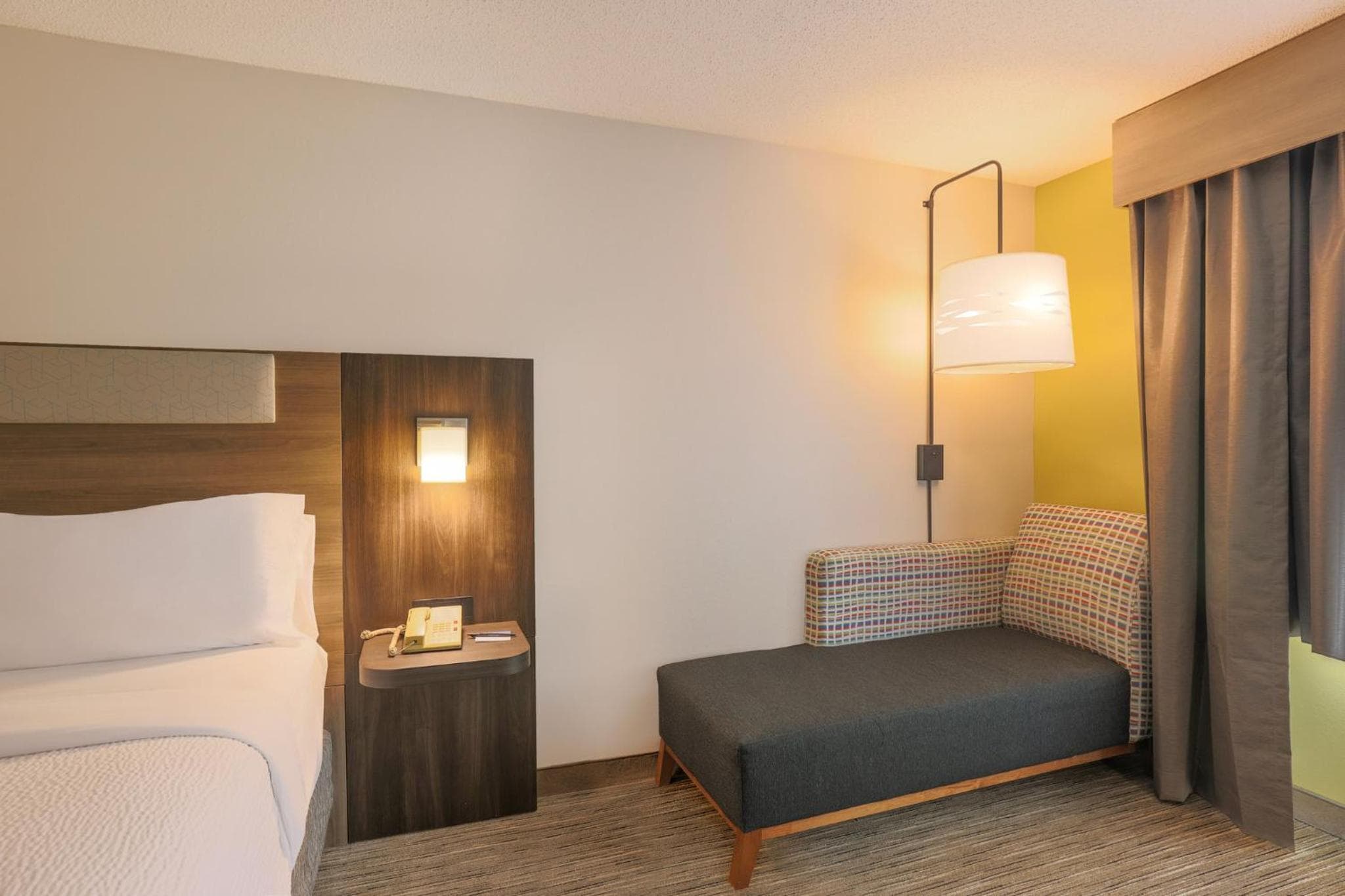 Holiday Inn Express Hotel & Suites Raleigh North - Wake Forest, an IHG Hotel