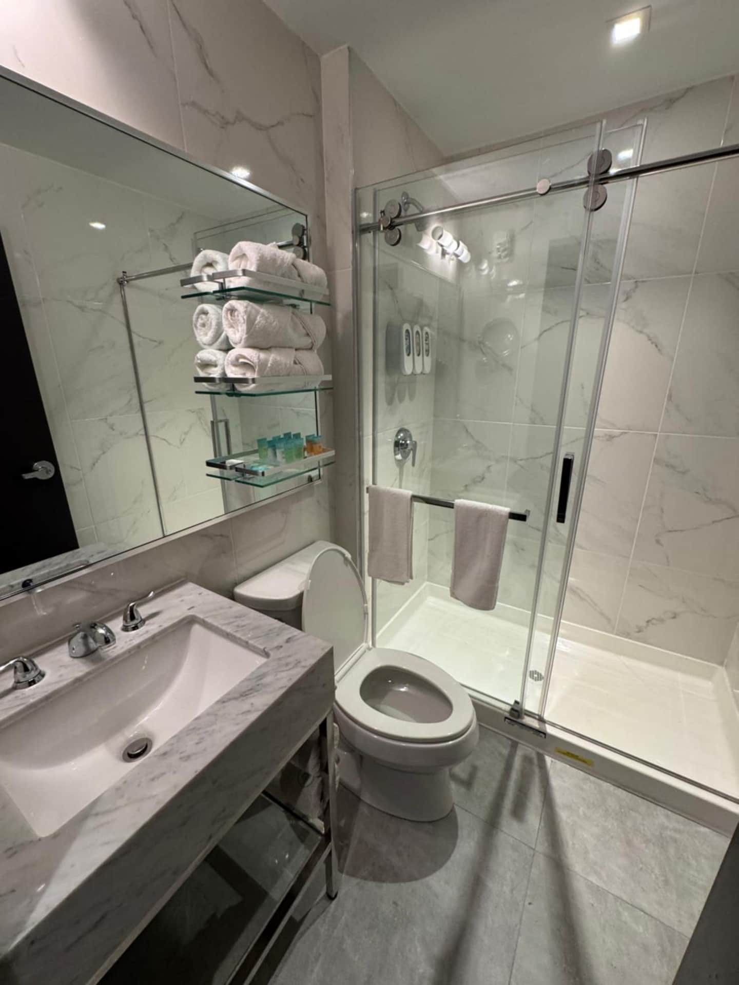 Hotel Mirage Brooklyn