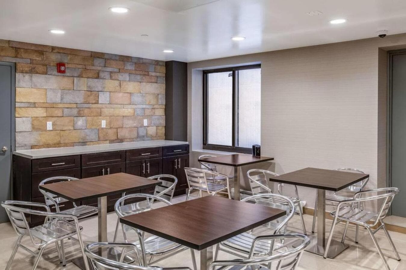 Umbrella Hotel Brooklyn