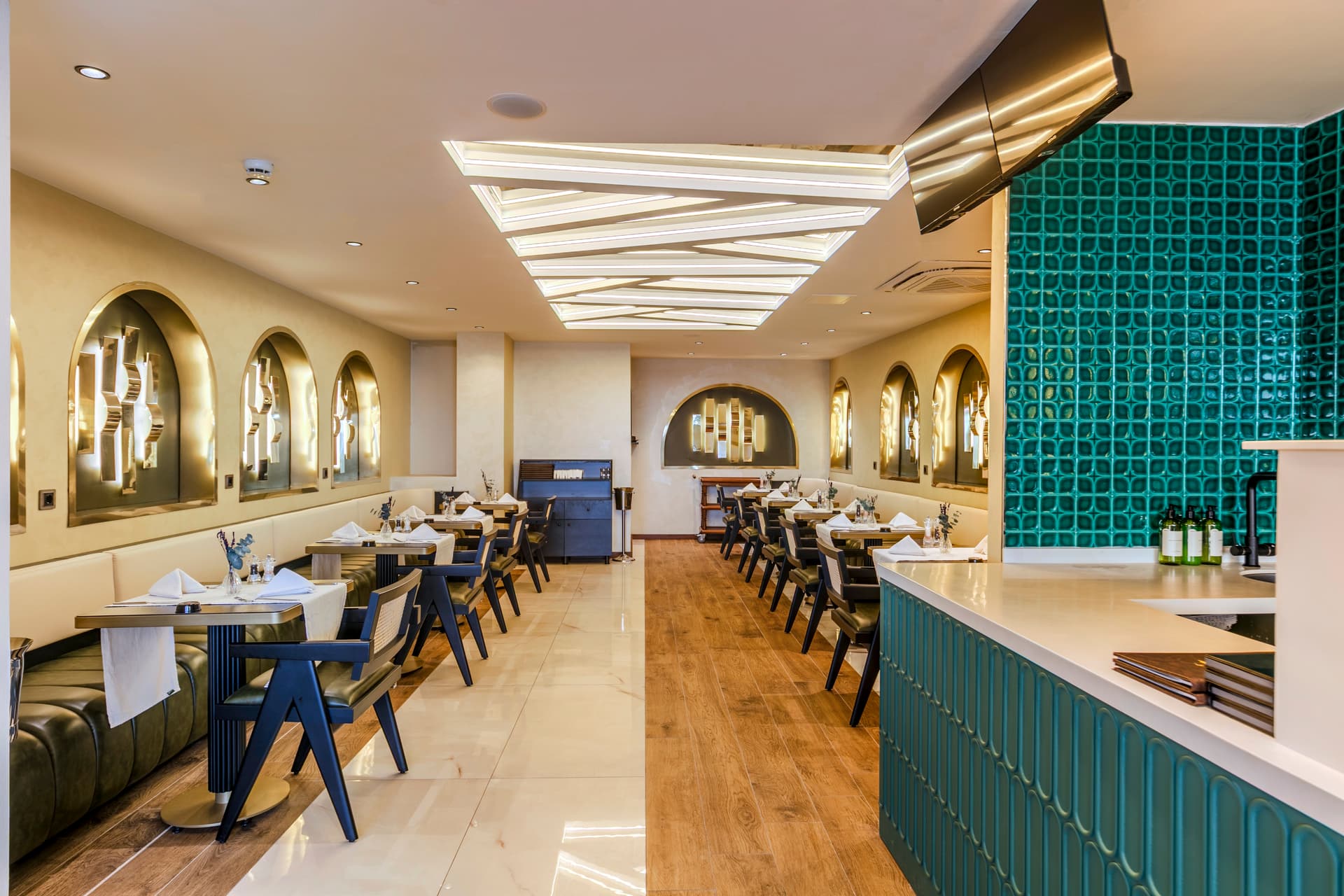 Elysian Airport Hotel